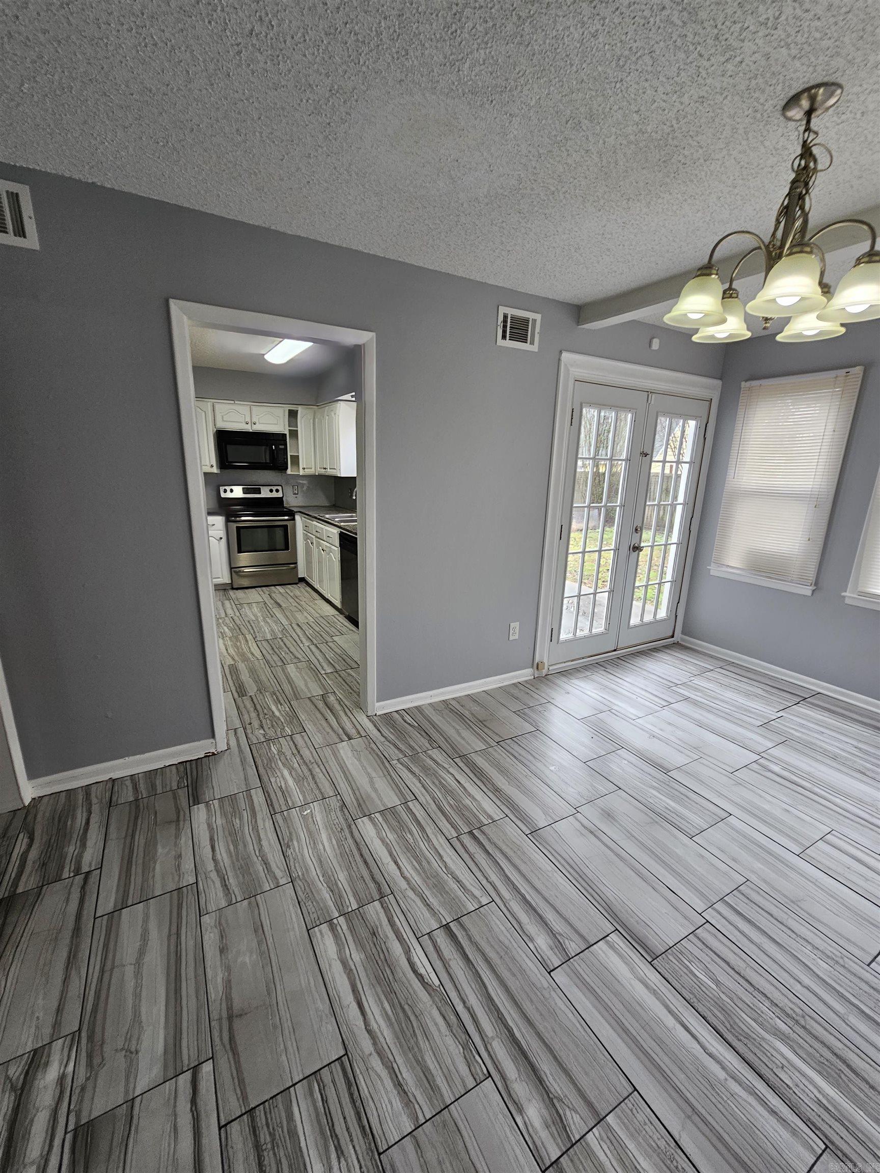 East Hickman & Mcconnell - Residential Lease