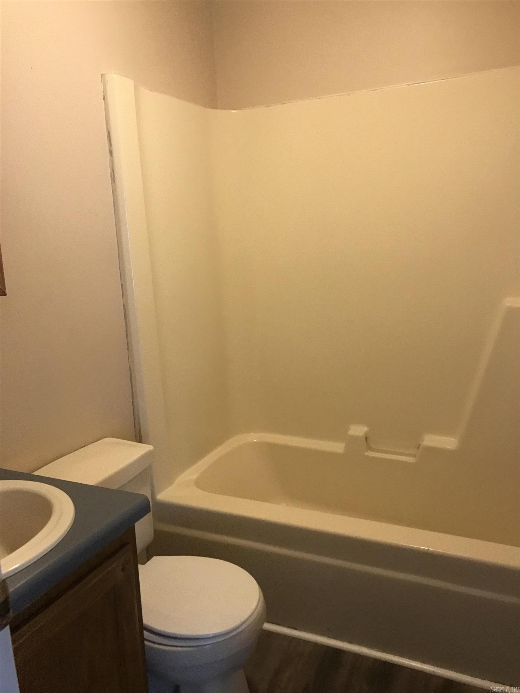 Trust 2nd - Residential Lease