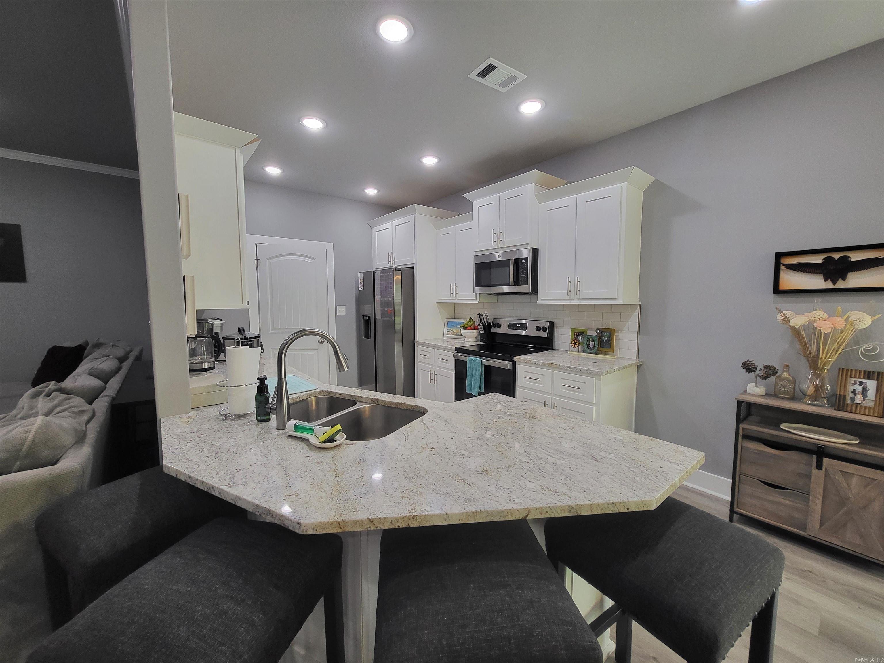 BOBCAT MEADOWS - Residential