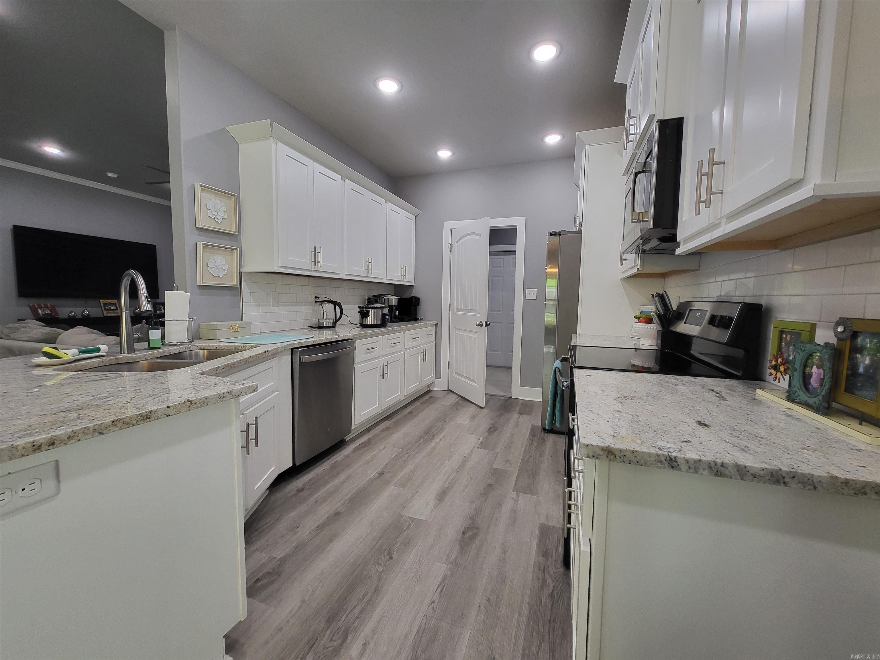 BOBCAT MEADOWS - Residential