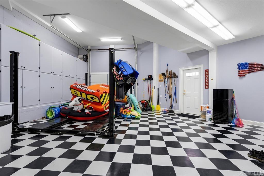 Driftwood Point - Residential