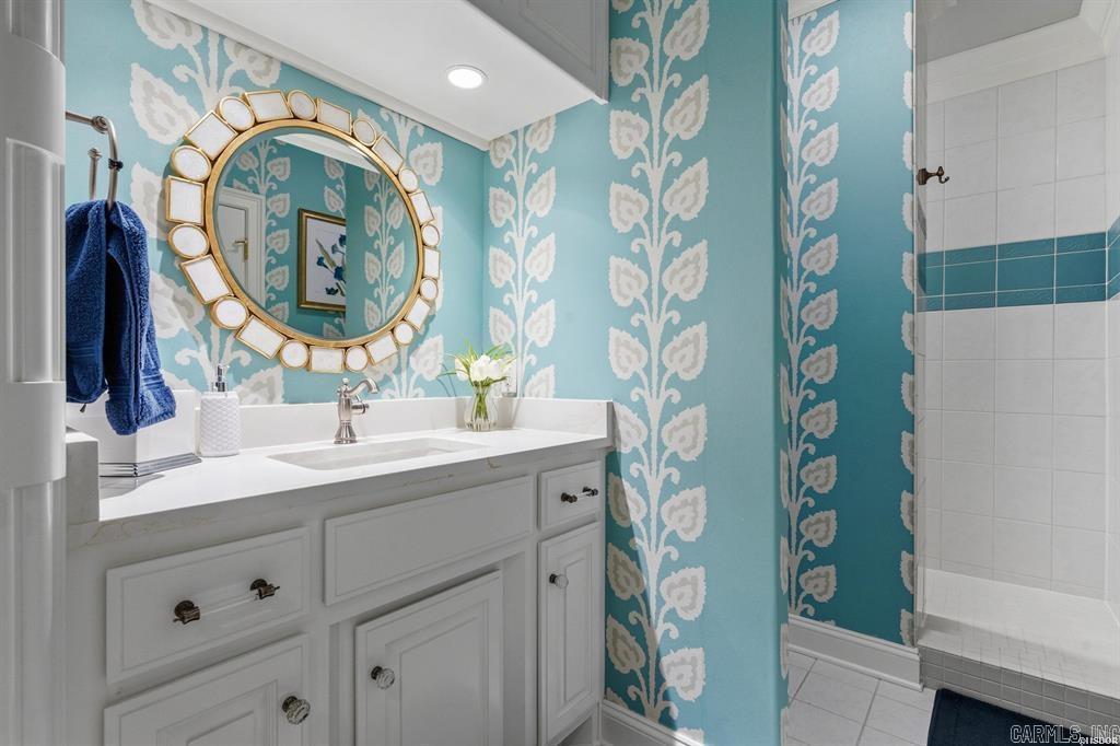 Driftwood Point - Residential