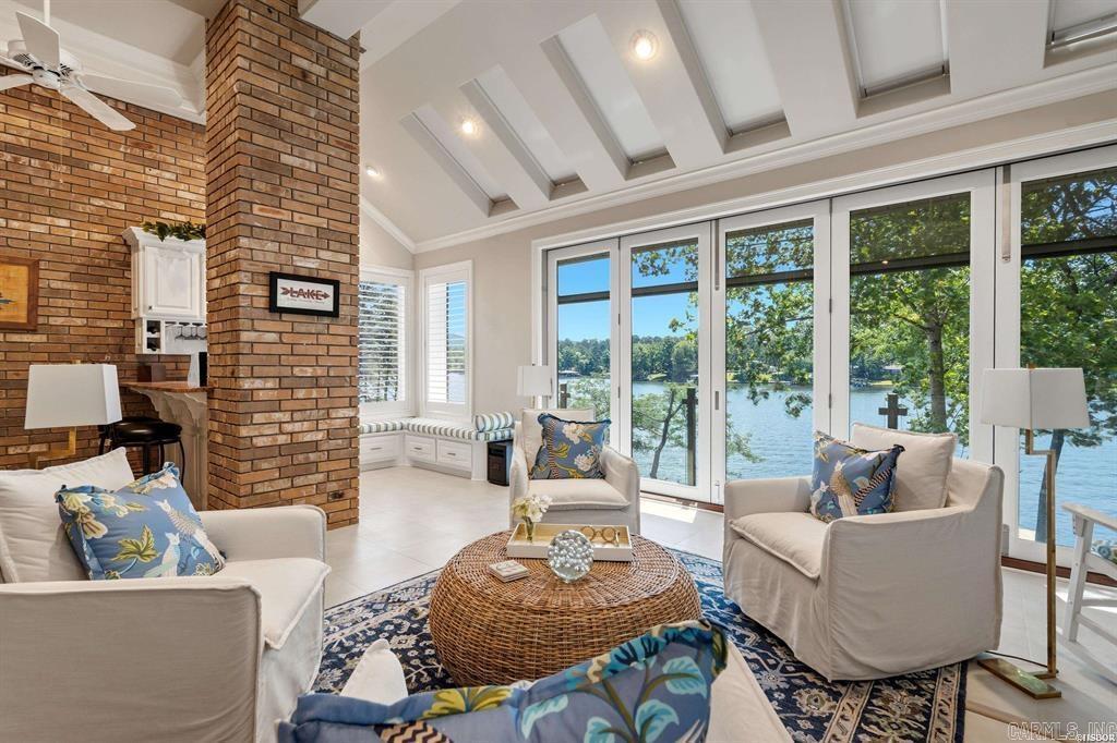 Driftwood Point - Residential