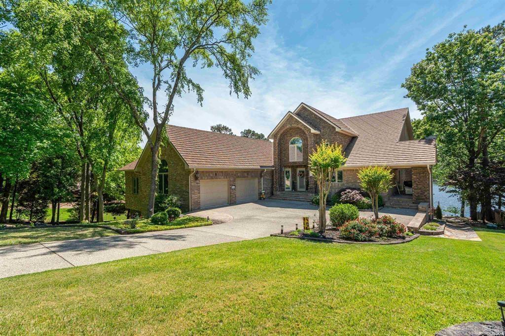 Driftwood Point - Residential