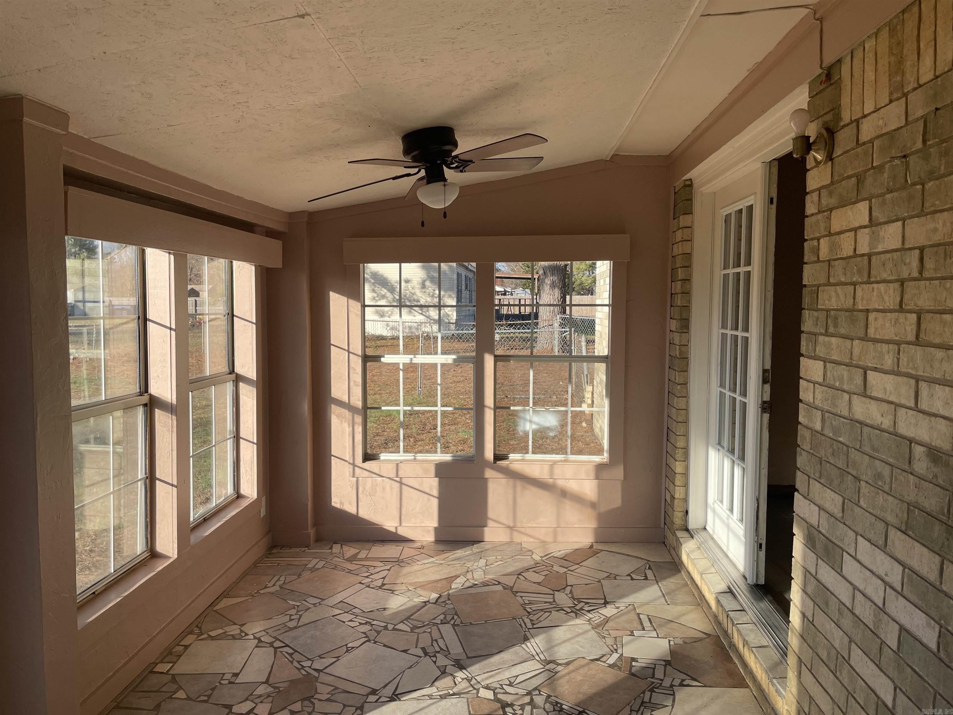 Judsonia Outlets - Residential