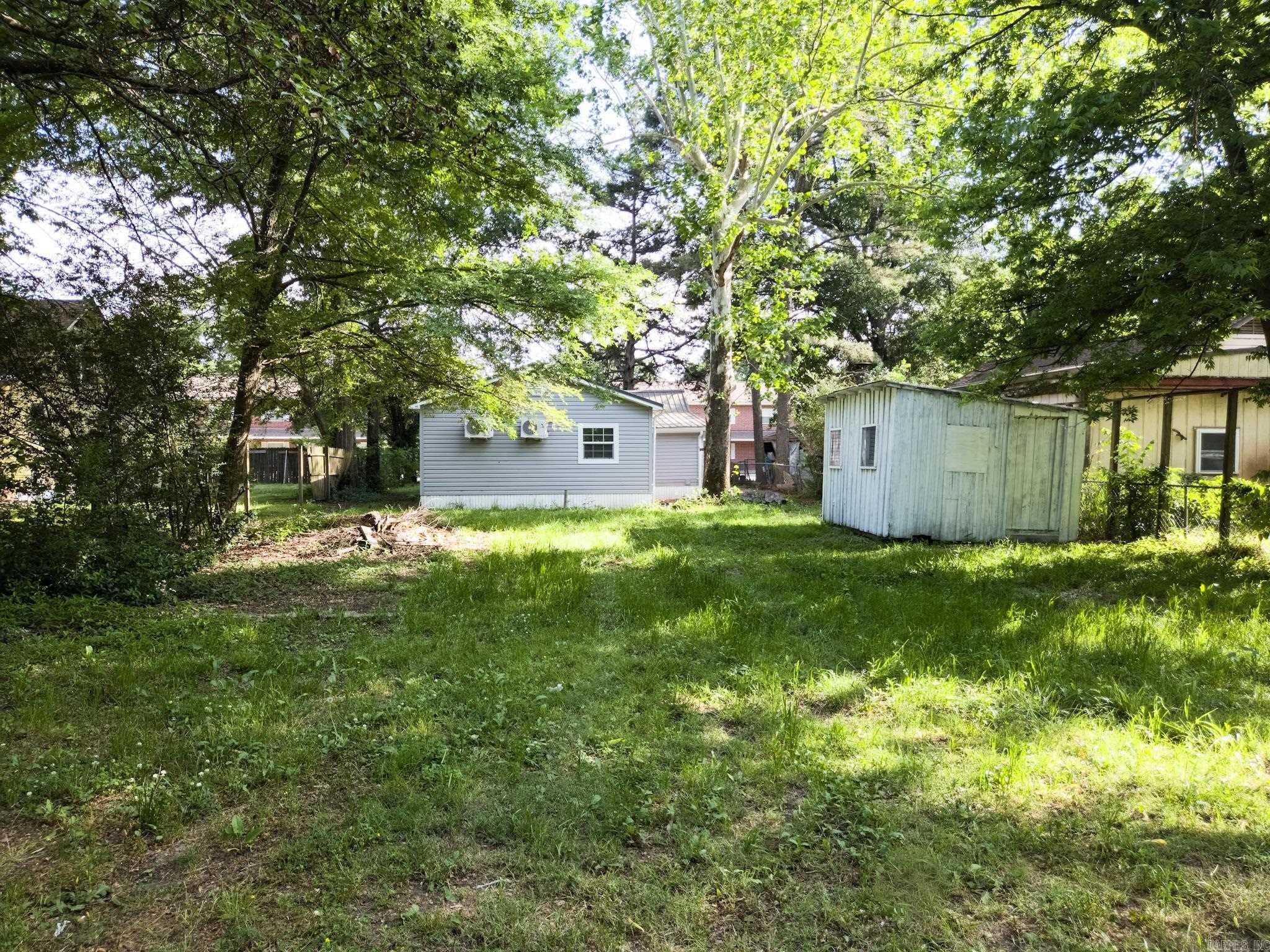 Oak Lawn - Residential