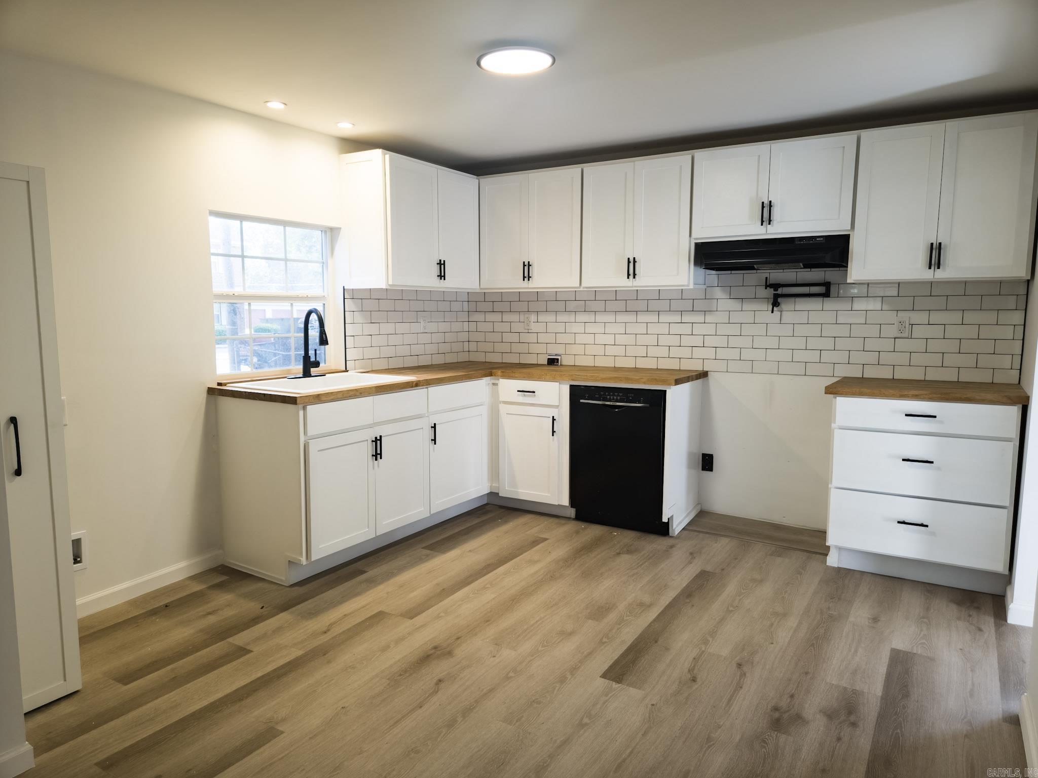 Oak Lawn - Residential