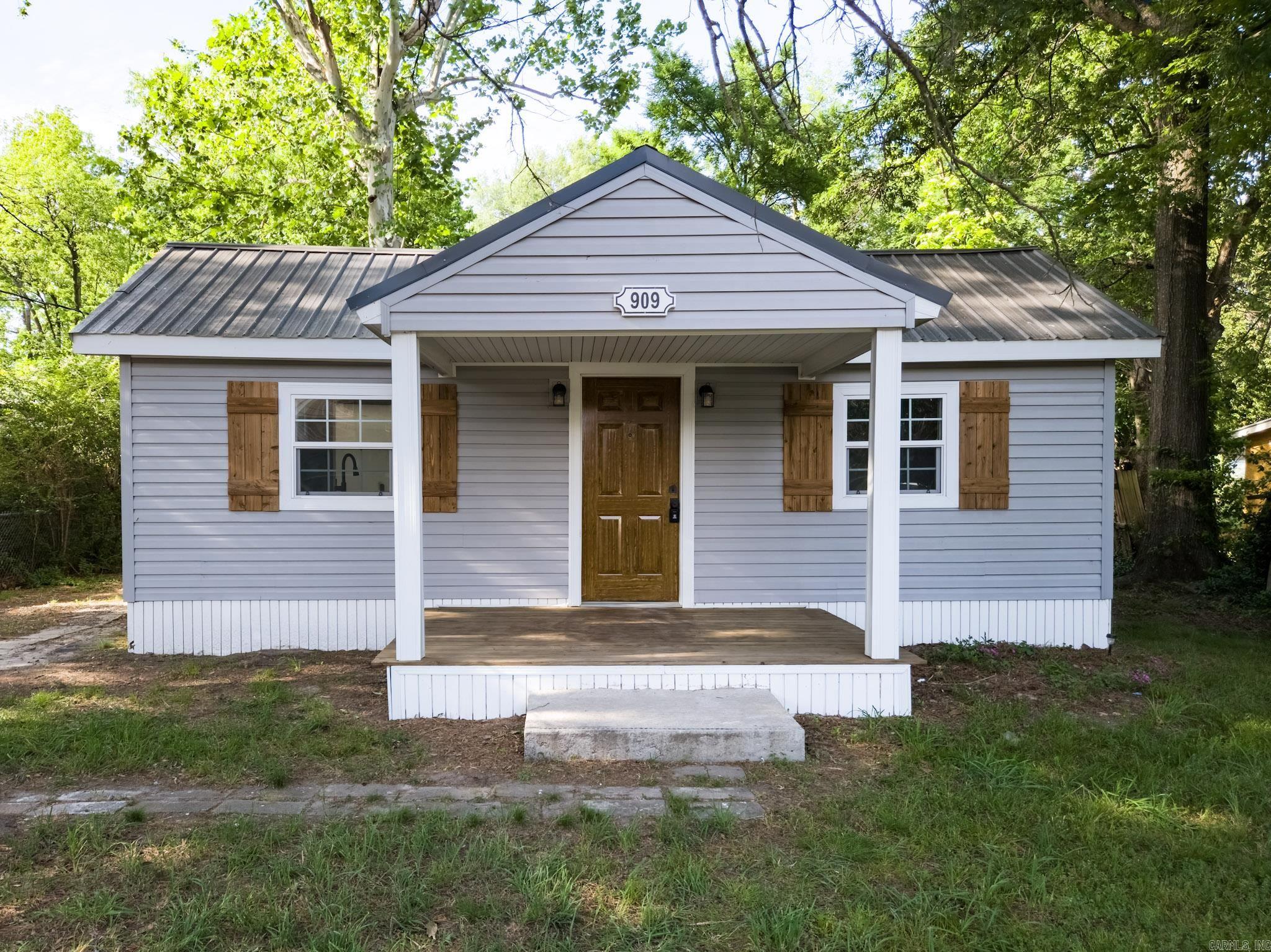 Oak Lawn - Residential