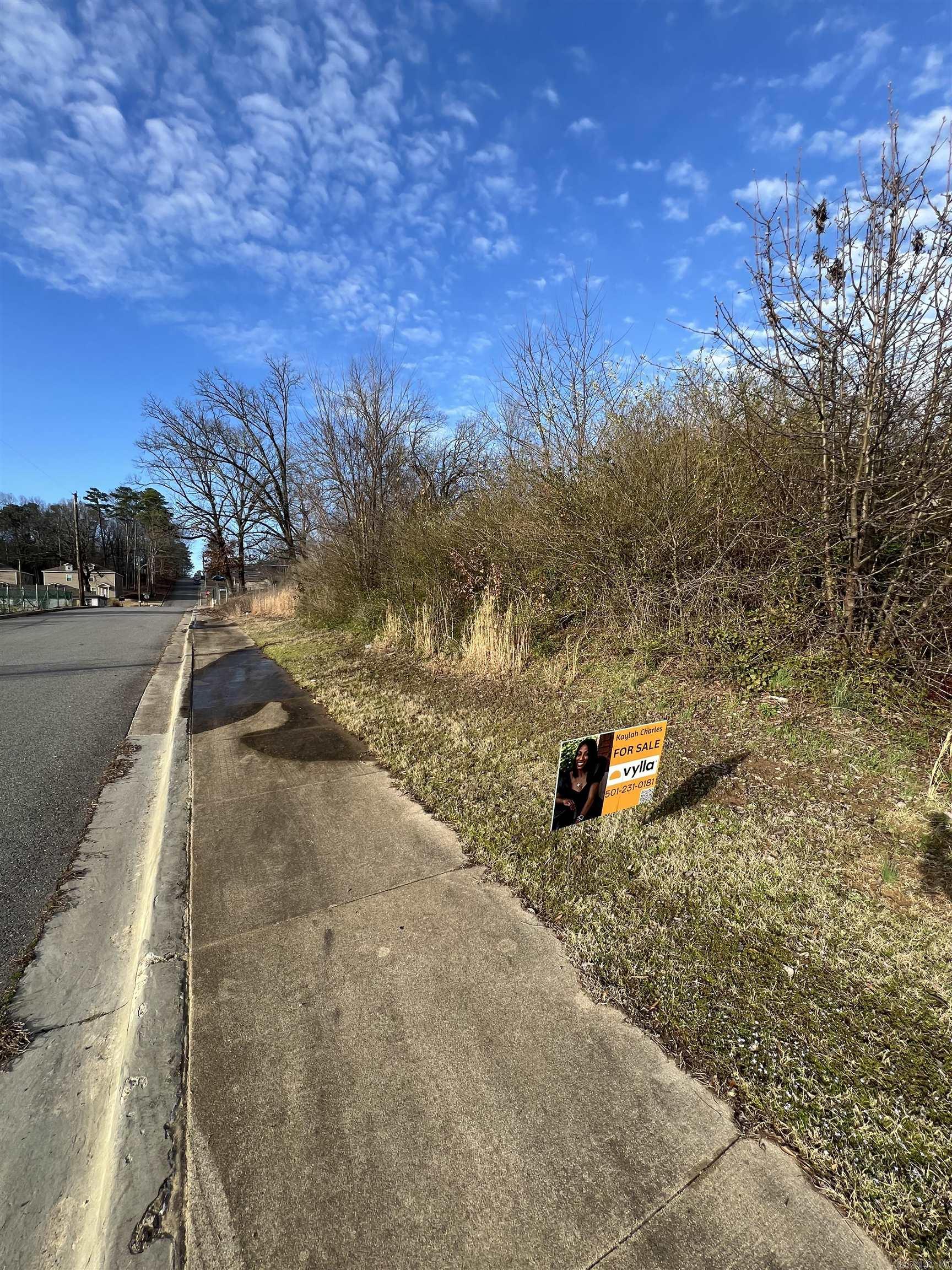 Euclid Place - Commercial Sale