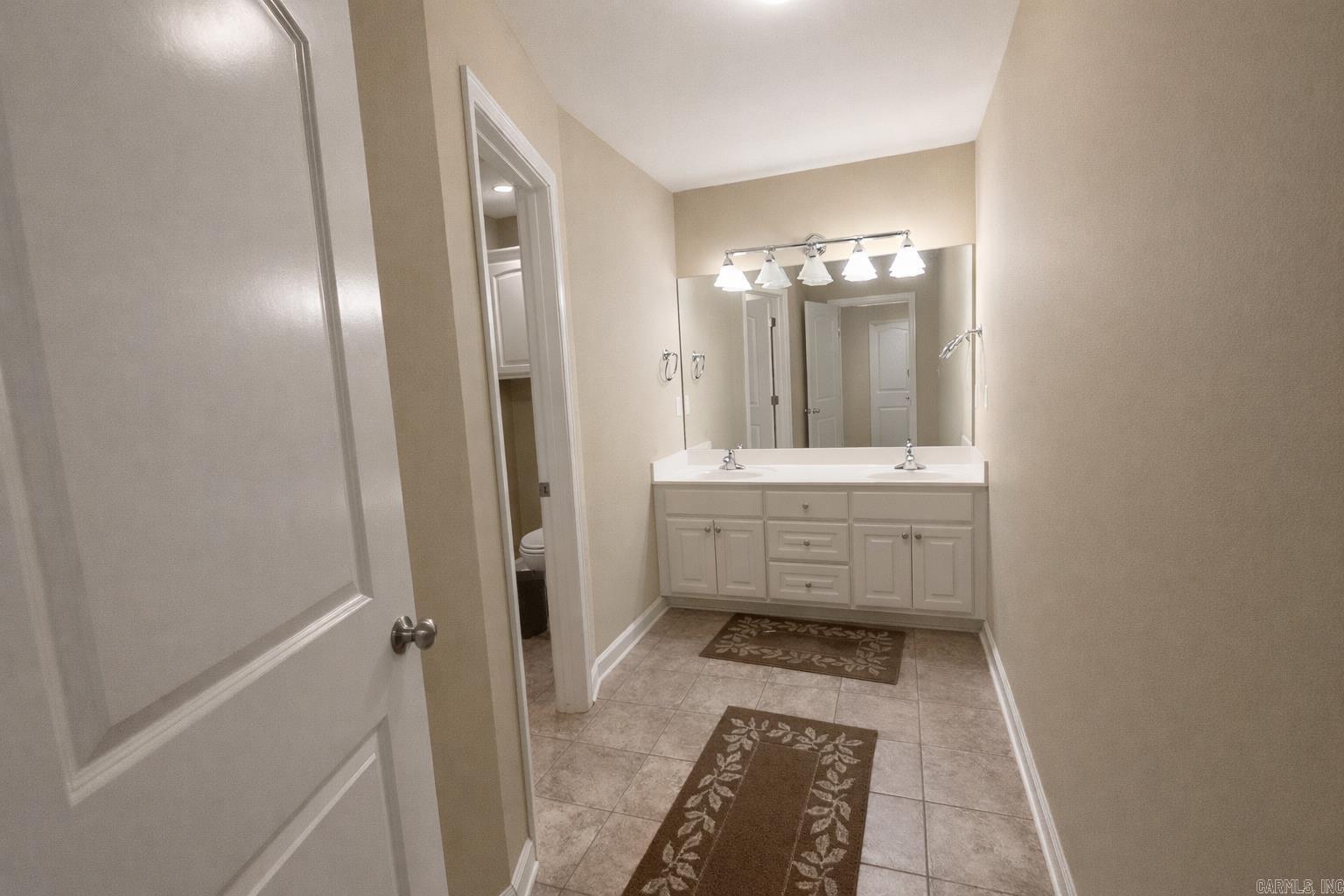 THE VILLAGES OF WELLINGTON - Residential