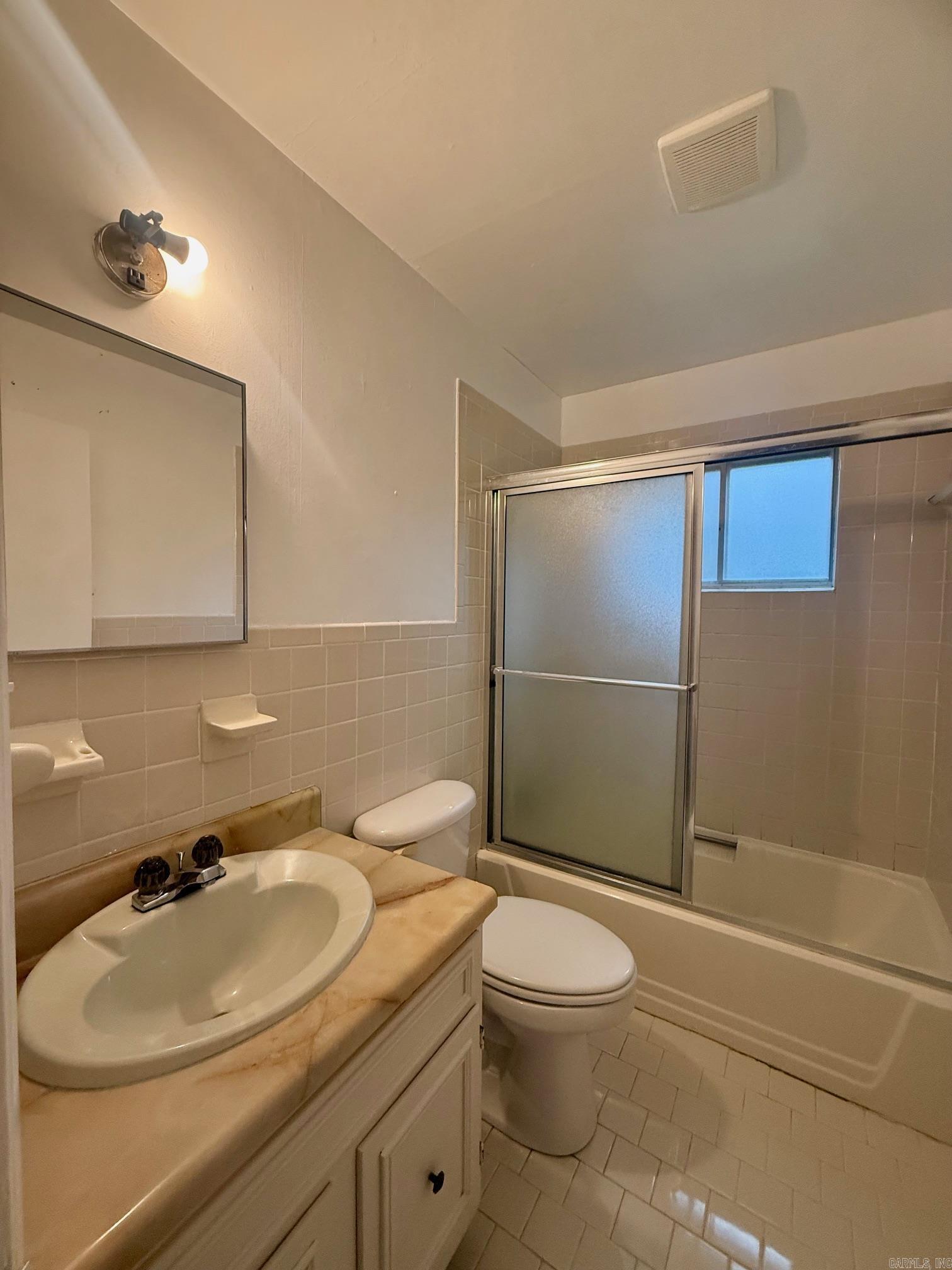 Oak Park Annex - Residential Lease