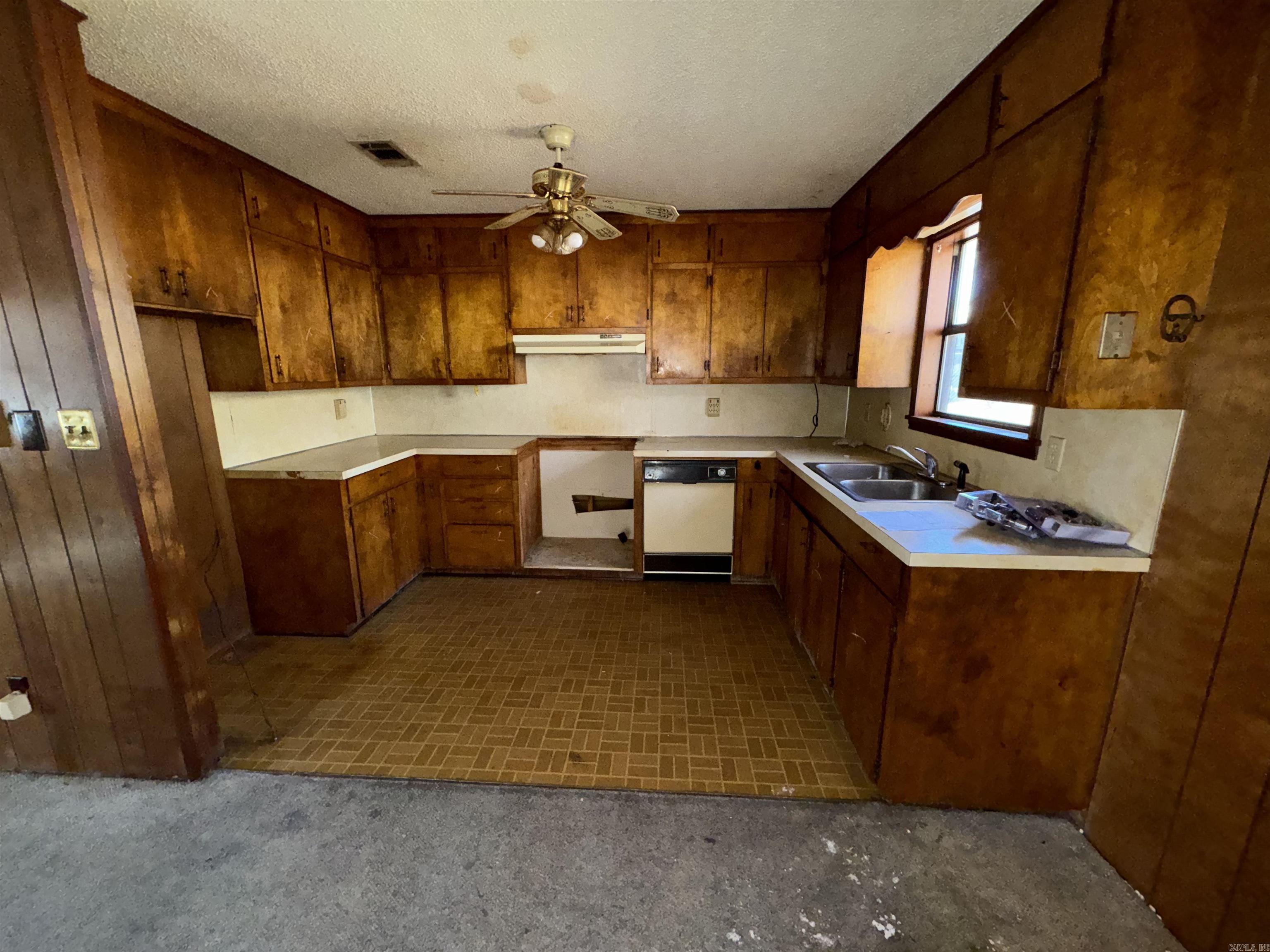 FOXBORO - Residential