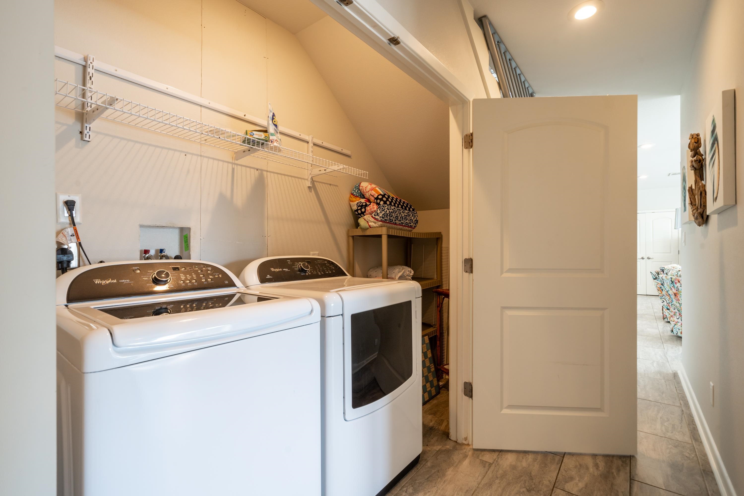 BAYSHORE ACRES - Residential