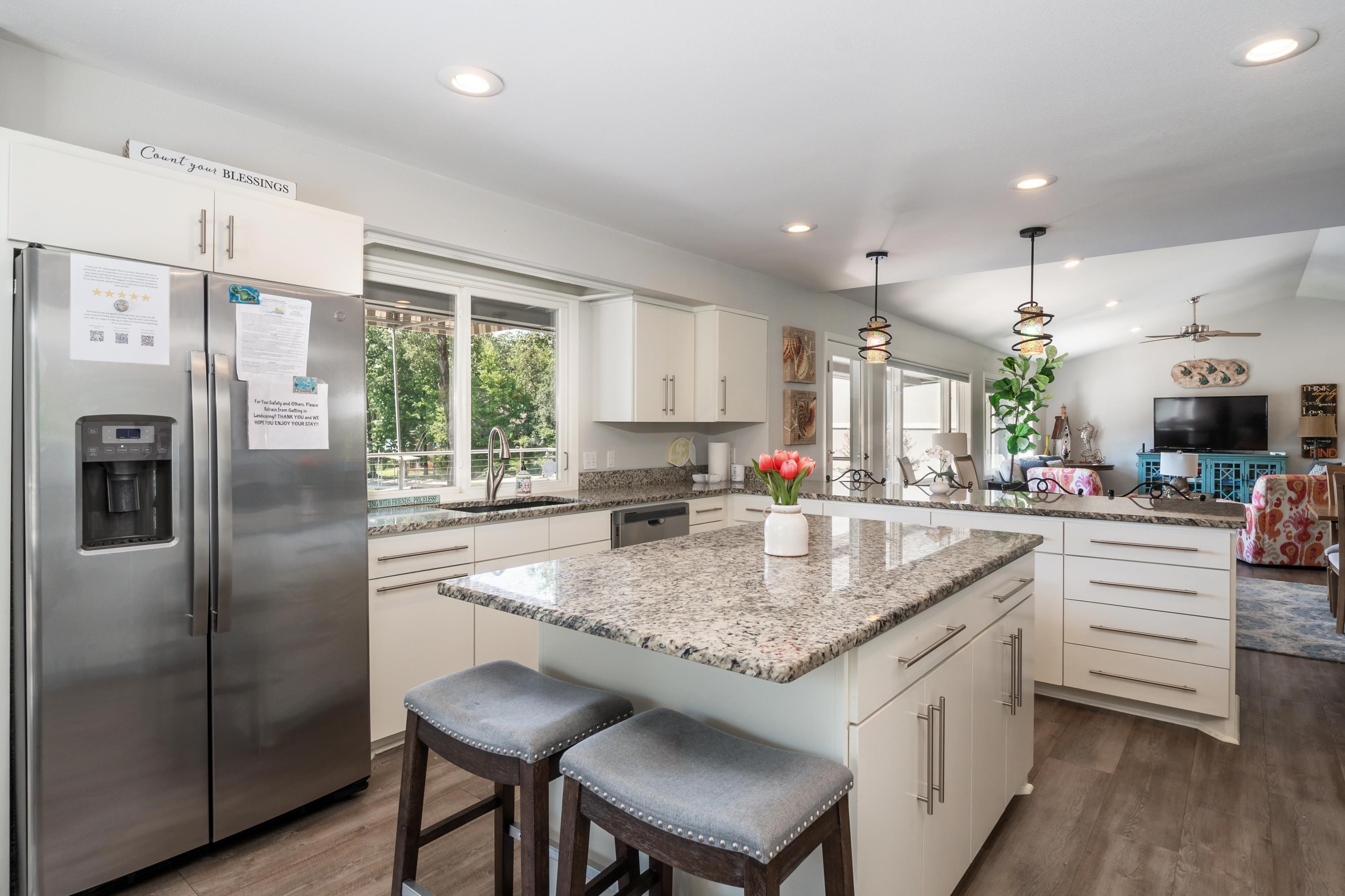 BAYSHORE ACRES - Residential