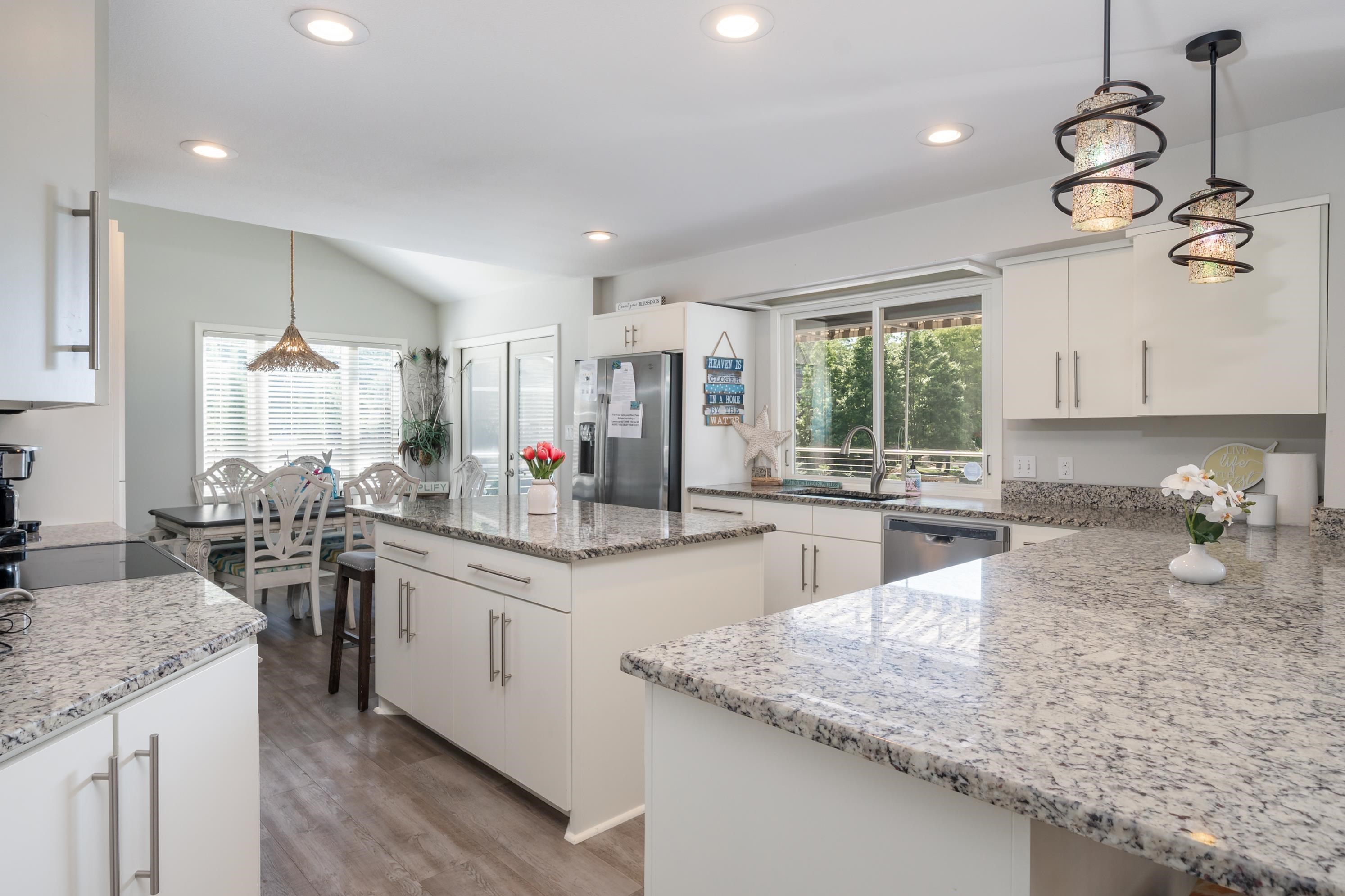 BAYSHORE ACRES - Residential