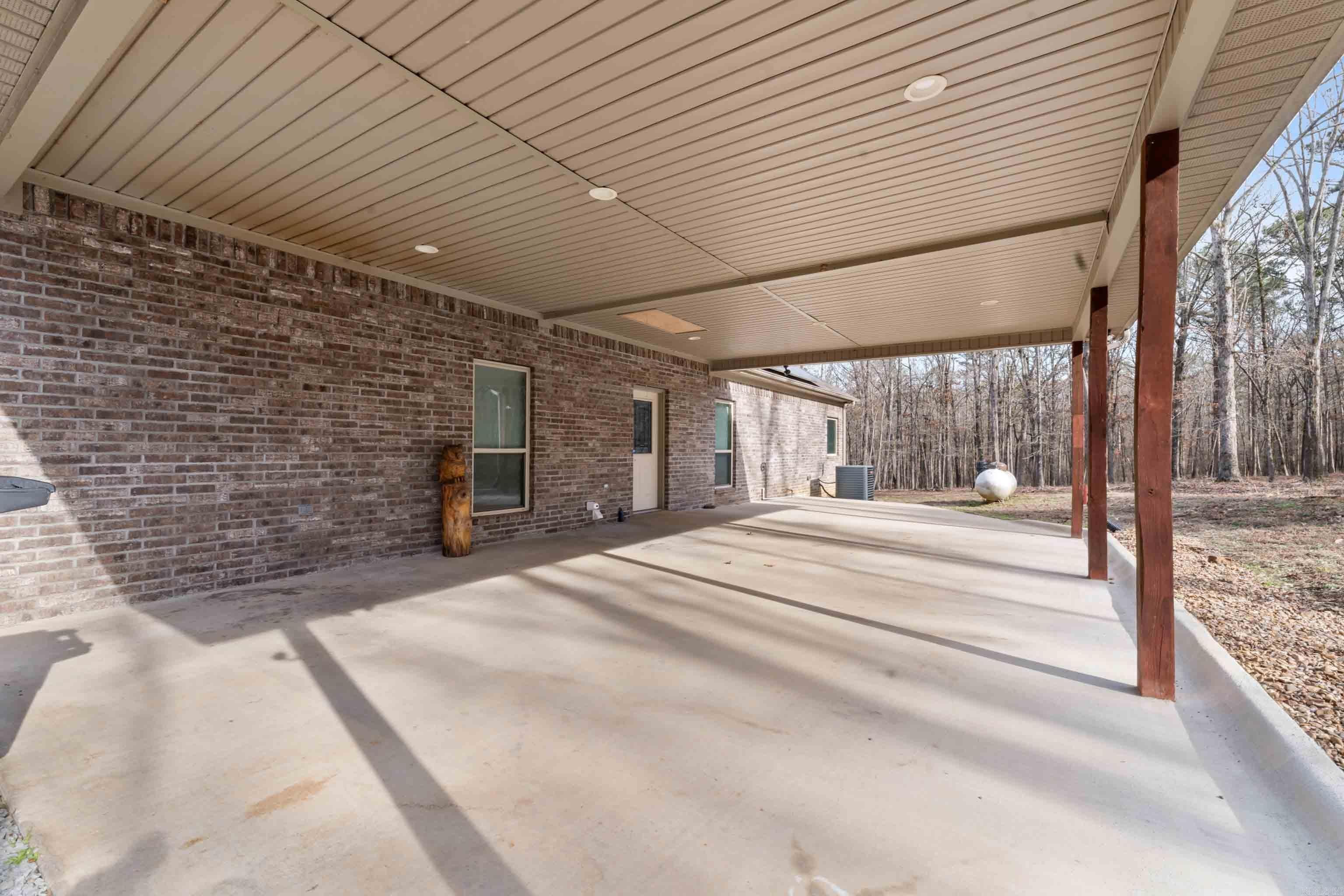 SILVER SHORES - Residential