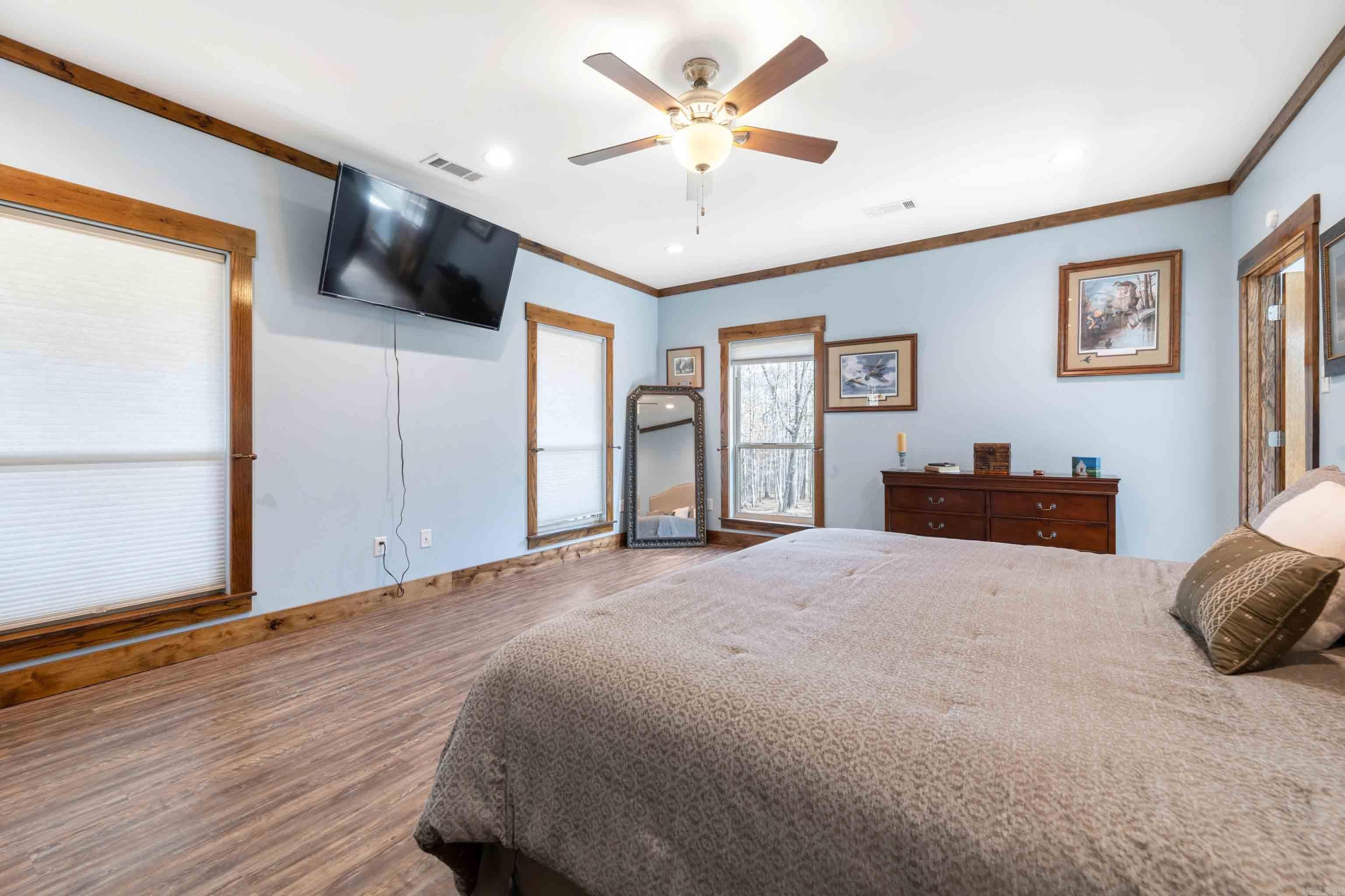 SILVER SHORES - Residential