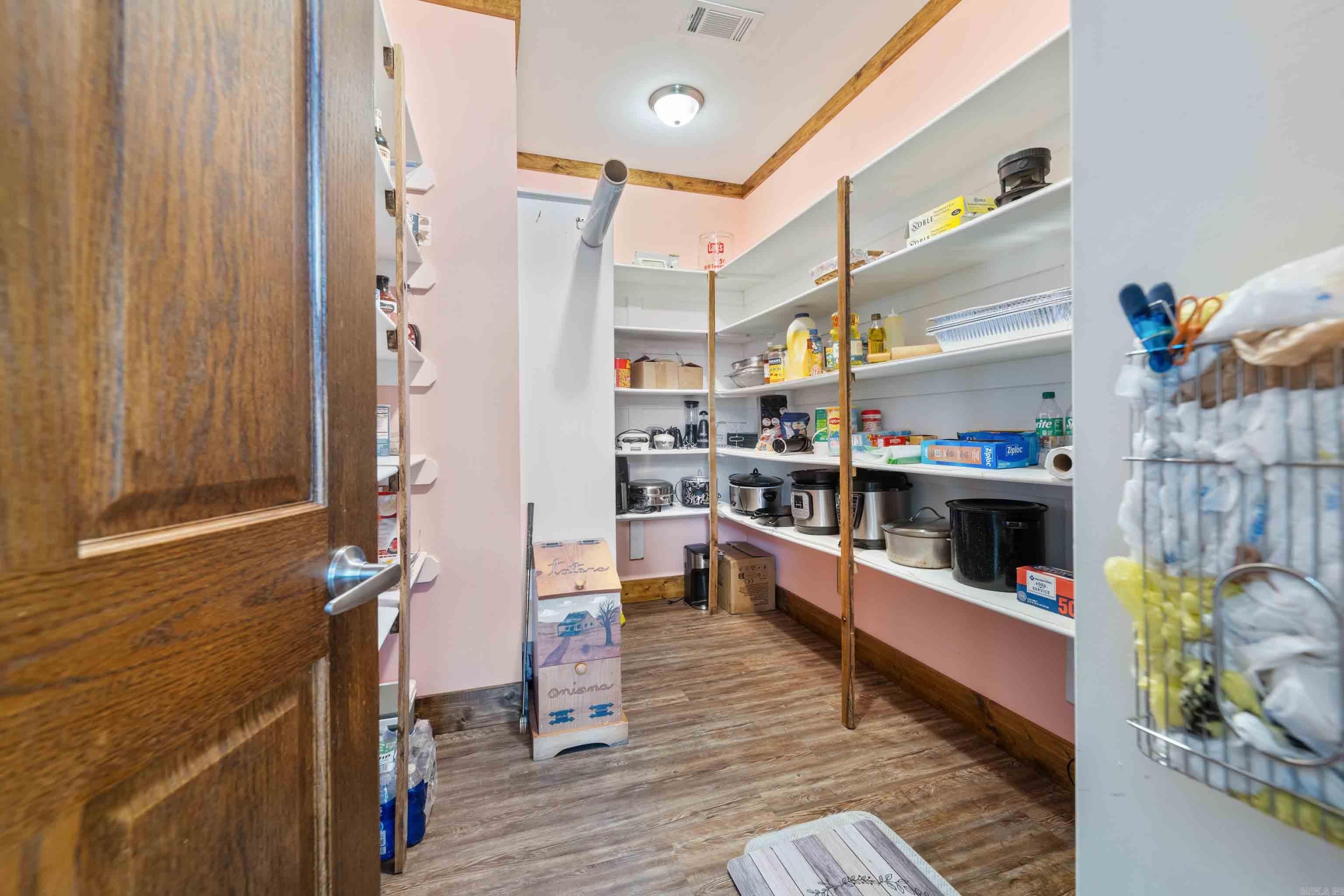 SILVER SHORES - Residential