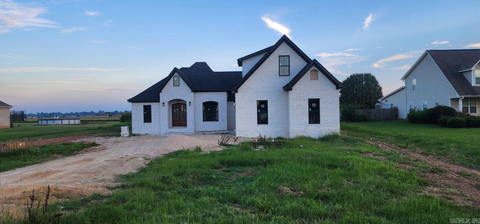 BLUE HERON ESTATES - Residential