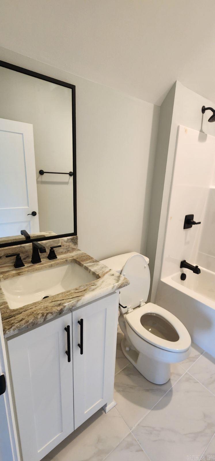 BLUE HERON ESTATES - Residential