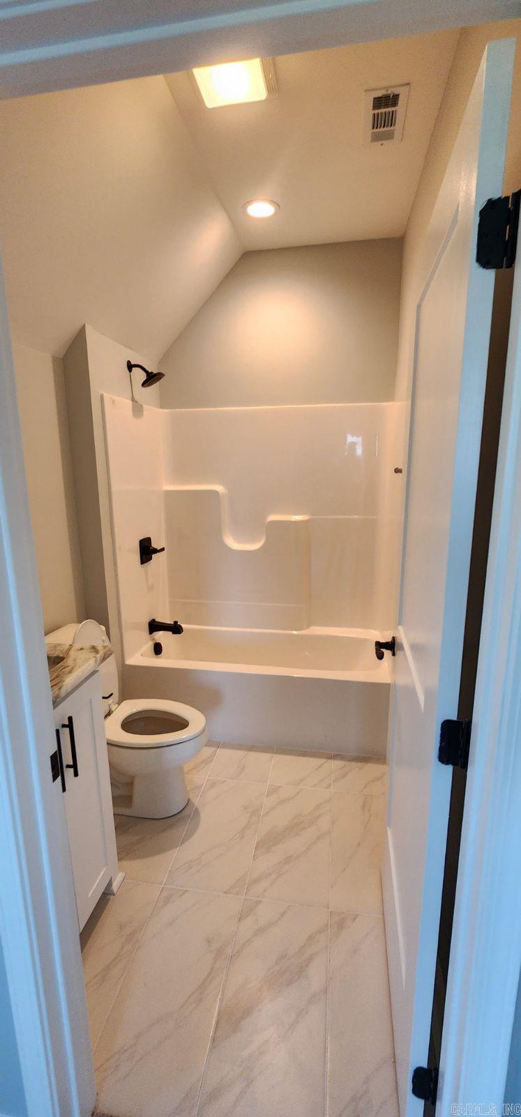 BLUE HERON ESTATES - Residential