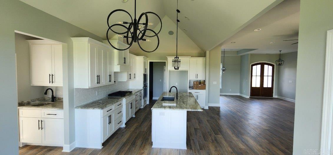 BLUE HERON ESTATES - Residential