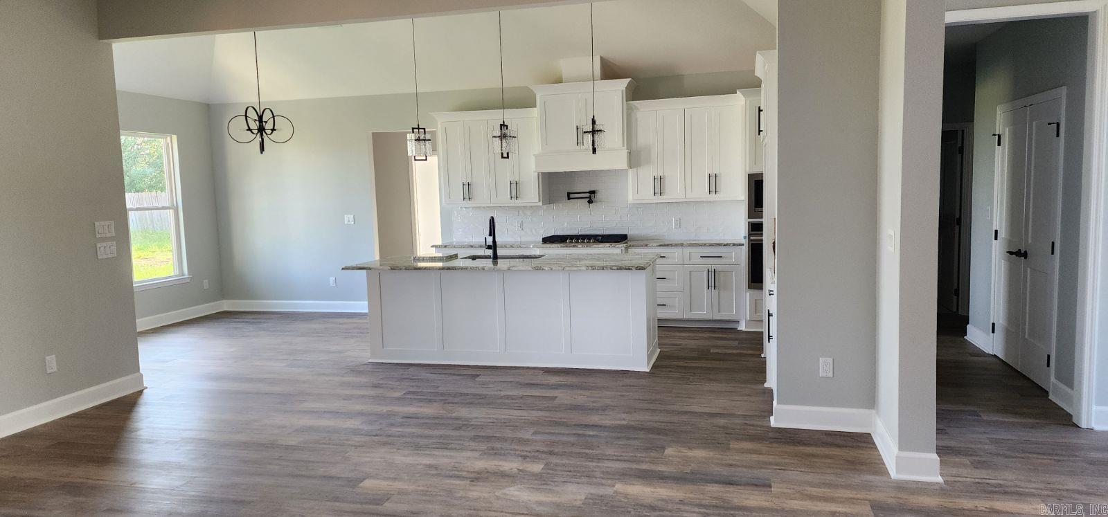 BLUE HERON ESTATES - Residential