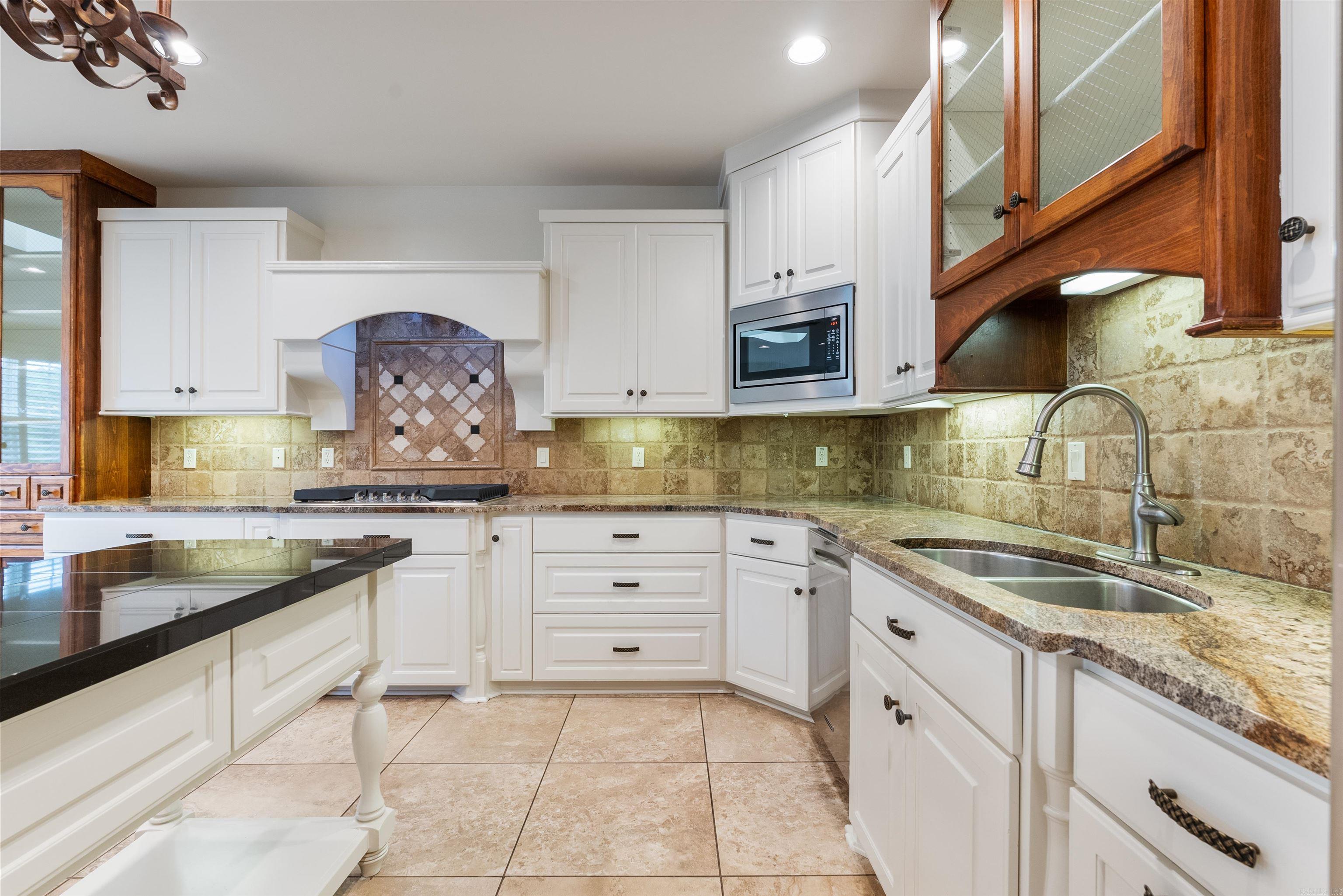 CHENAL VALLEY BELLE VALLEE THE C - Residential