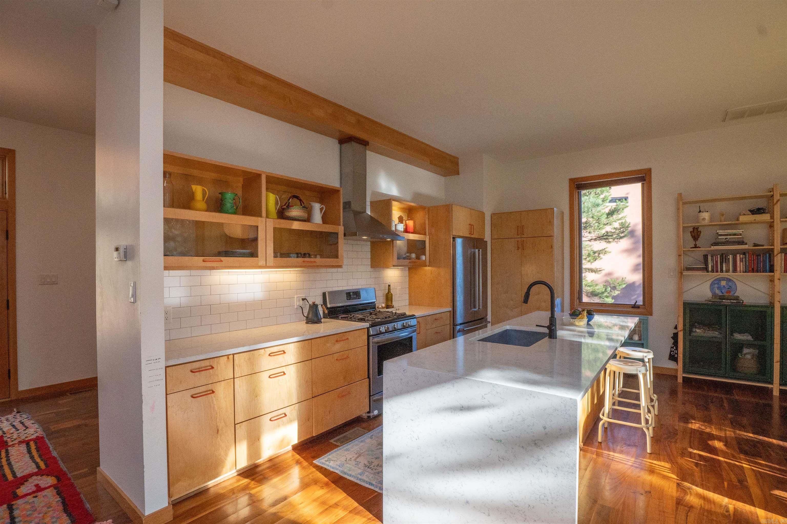 WOODGLEN PARK - Residential