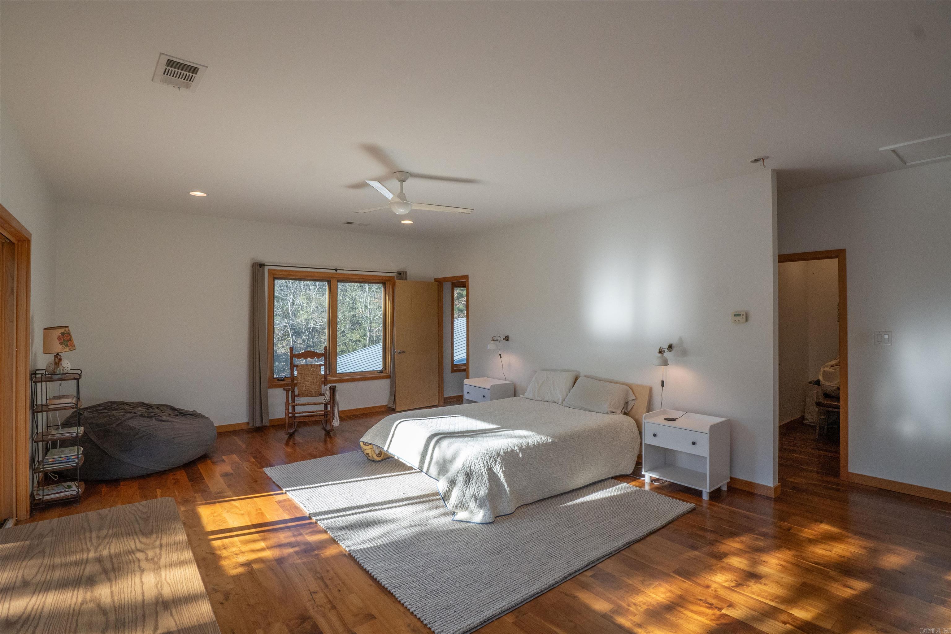 WOODGLEN PARK - Residential