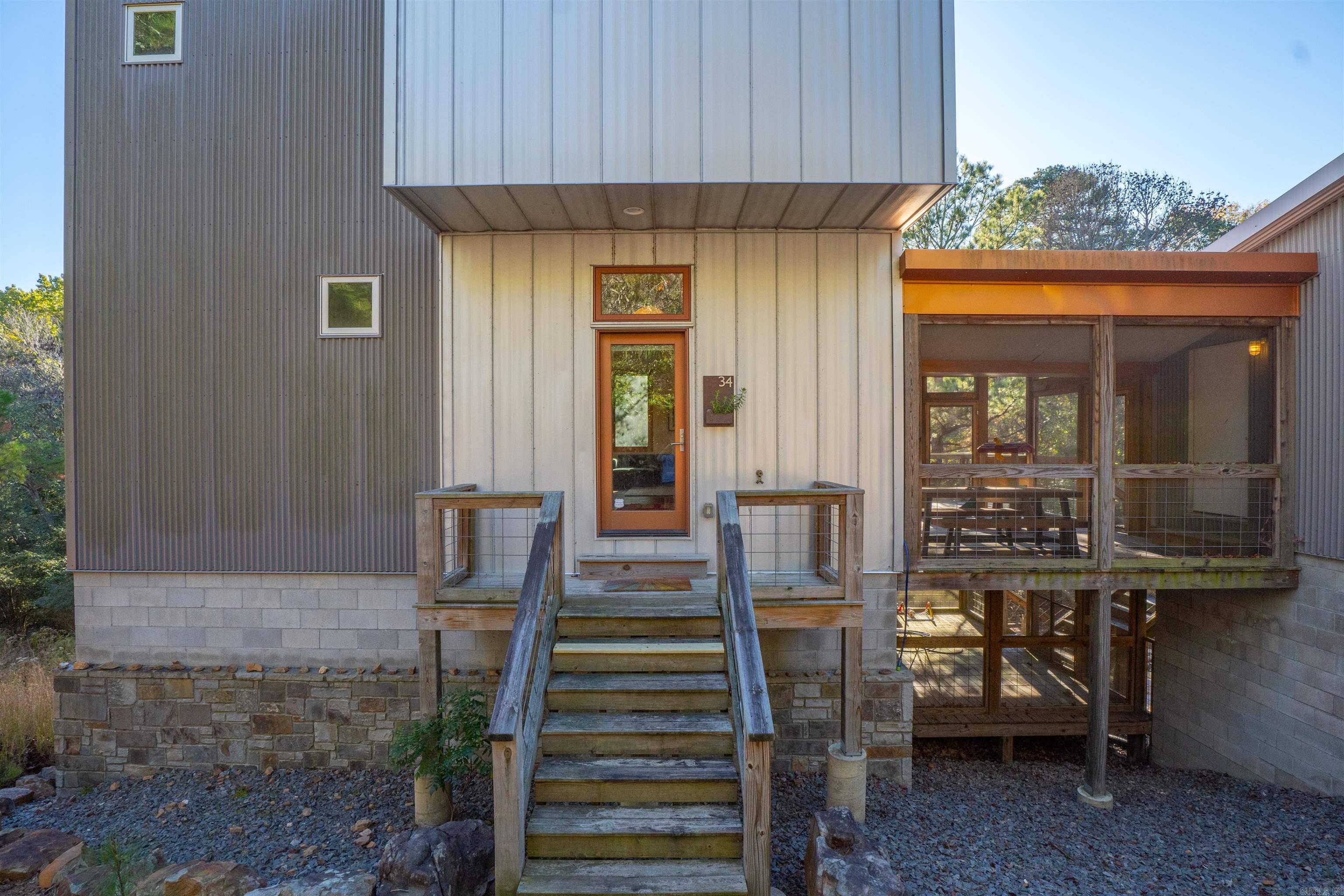 WOODGLEN PARK - Residential