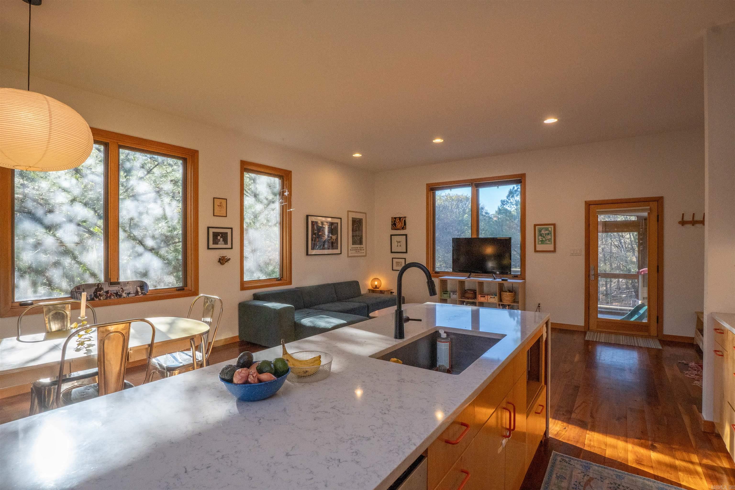 WOODGLEN PARK - Residential