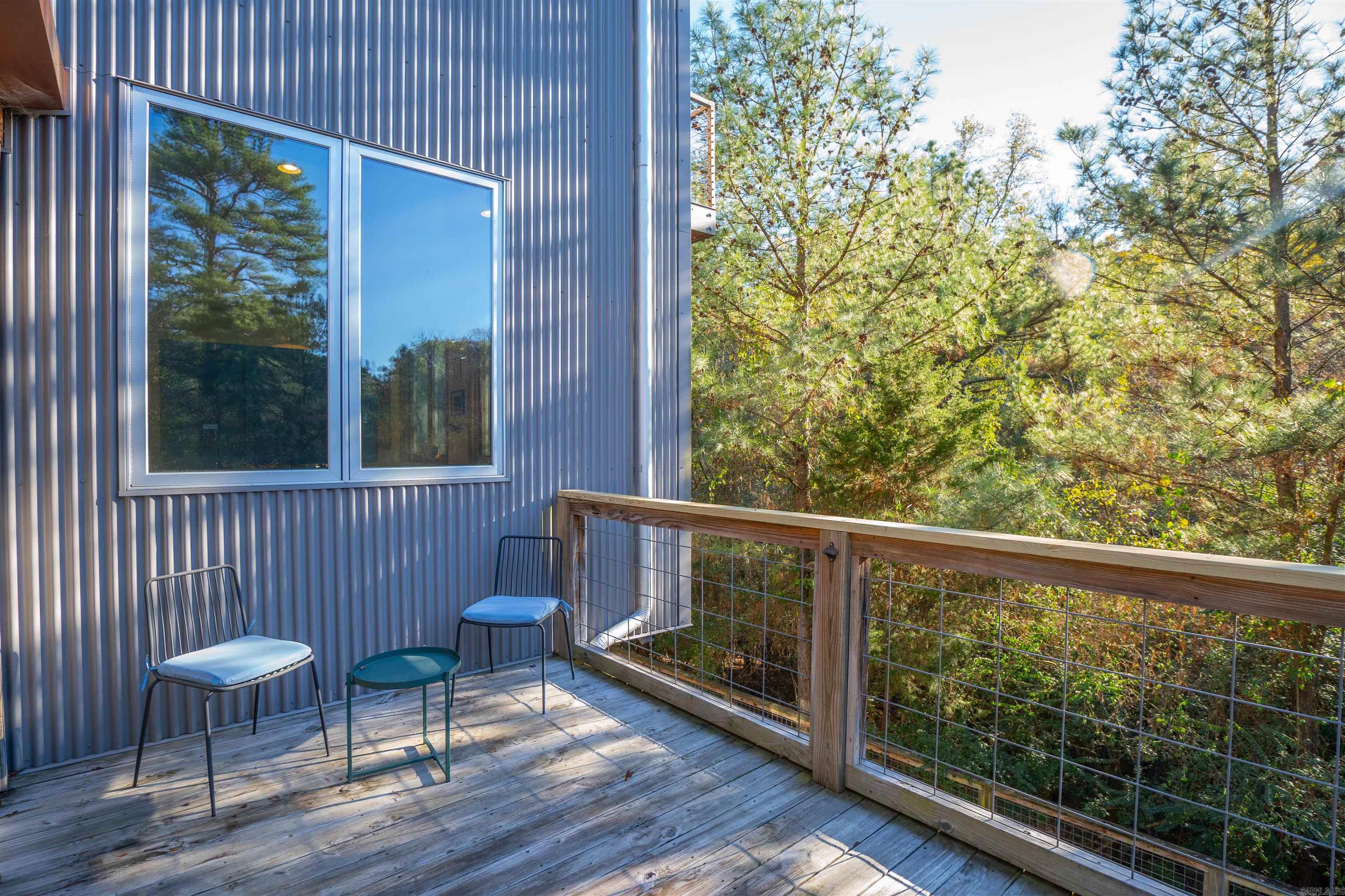 WOODGLEN PARK - Residential