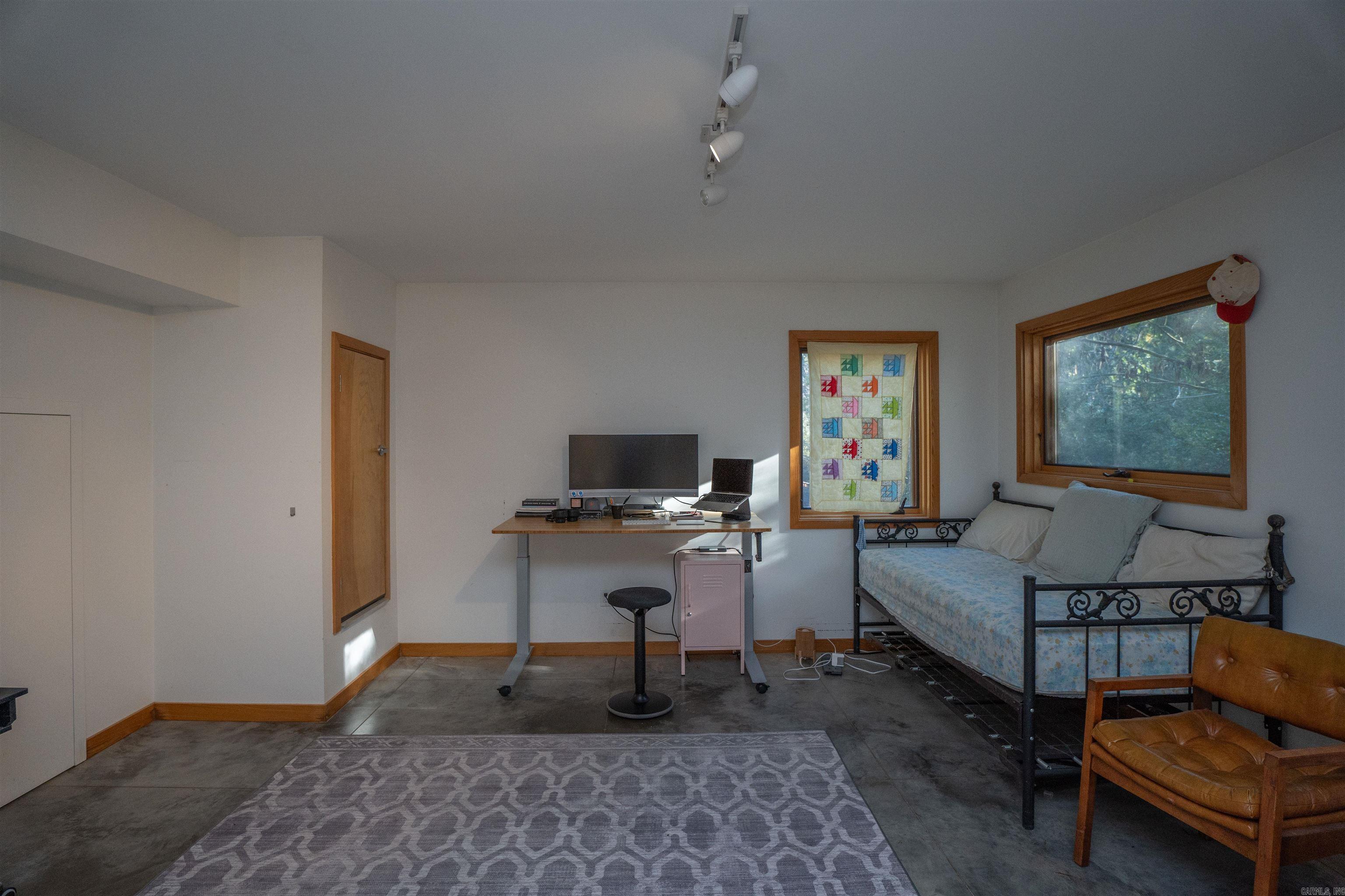 WOODGLEN PARK - Residential