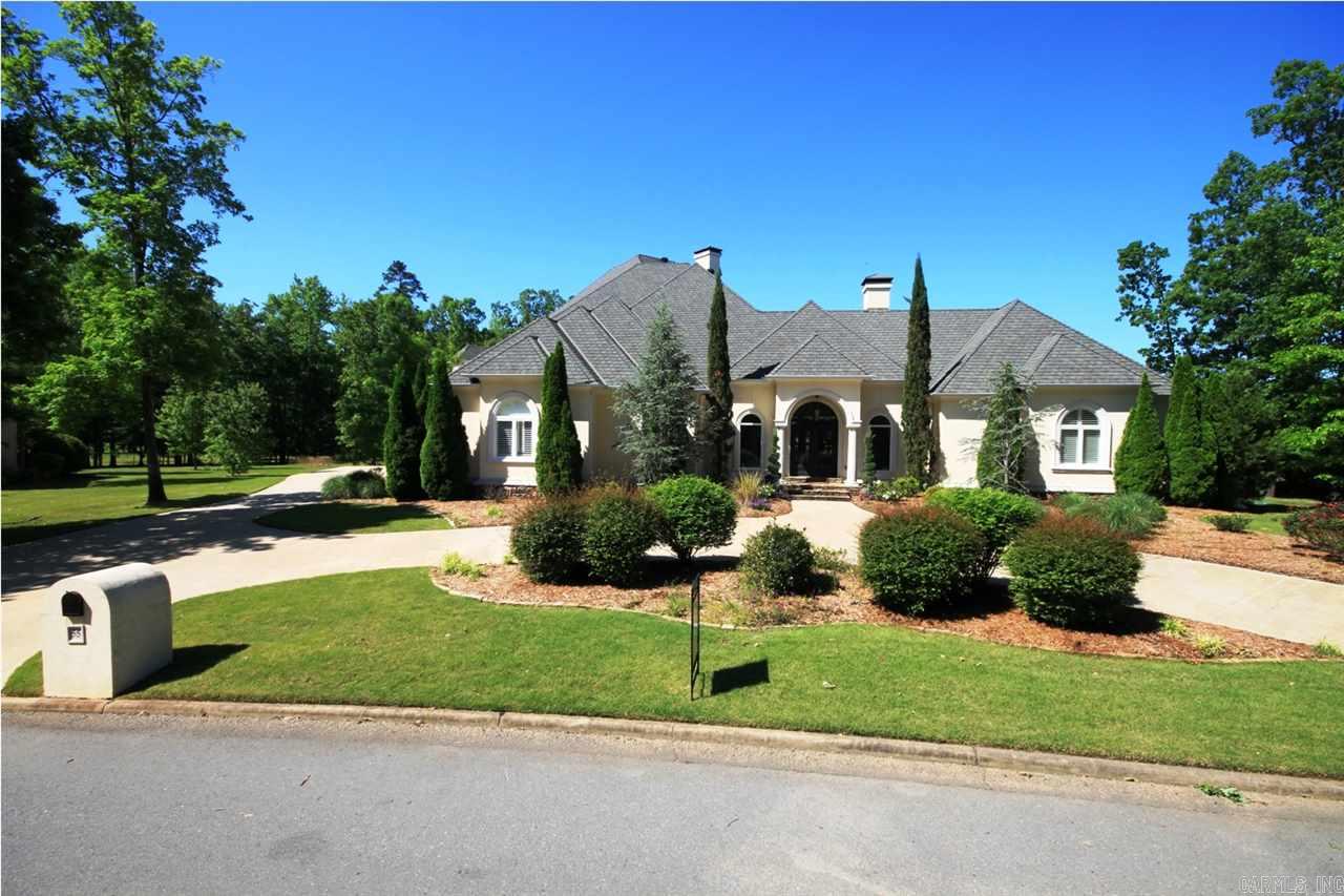 Stunning in Sologne,custom blt by Rick Ferguson,overlooks gunite salt-water pool, pond, Bear Den hole#15 on Chenal golf course! Panoramic glassy views from most rms! Travertine flrs& venetian plaster walls are exquisite! Chef's kitchen: granite island seats 6, 2 pantries, upscale ss appl., gas stove, 2 dwashers, equipped butler's pantry.Kitchen is open to liv w/fabulous stone FP. Recreational rm includes full bar & suspended staircase. Outdoor oasis - 2 covr'd patios! A must see - breath taking! Tour online
