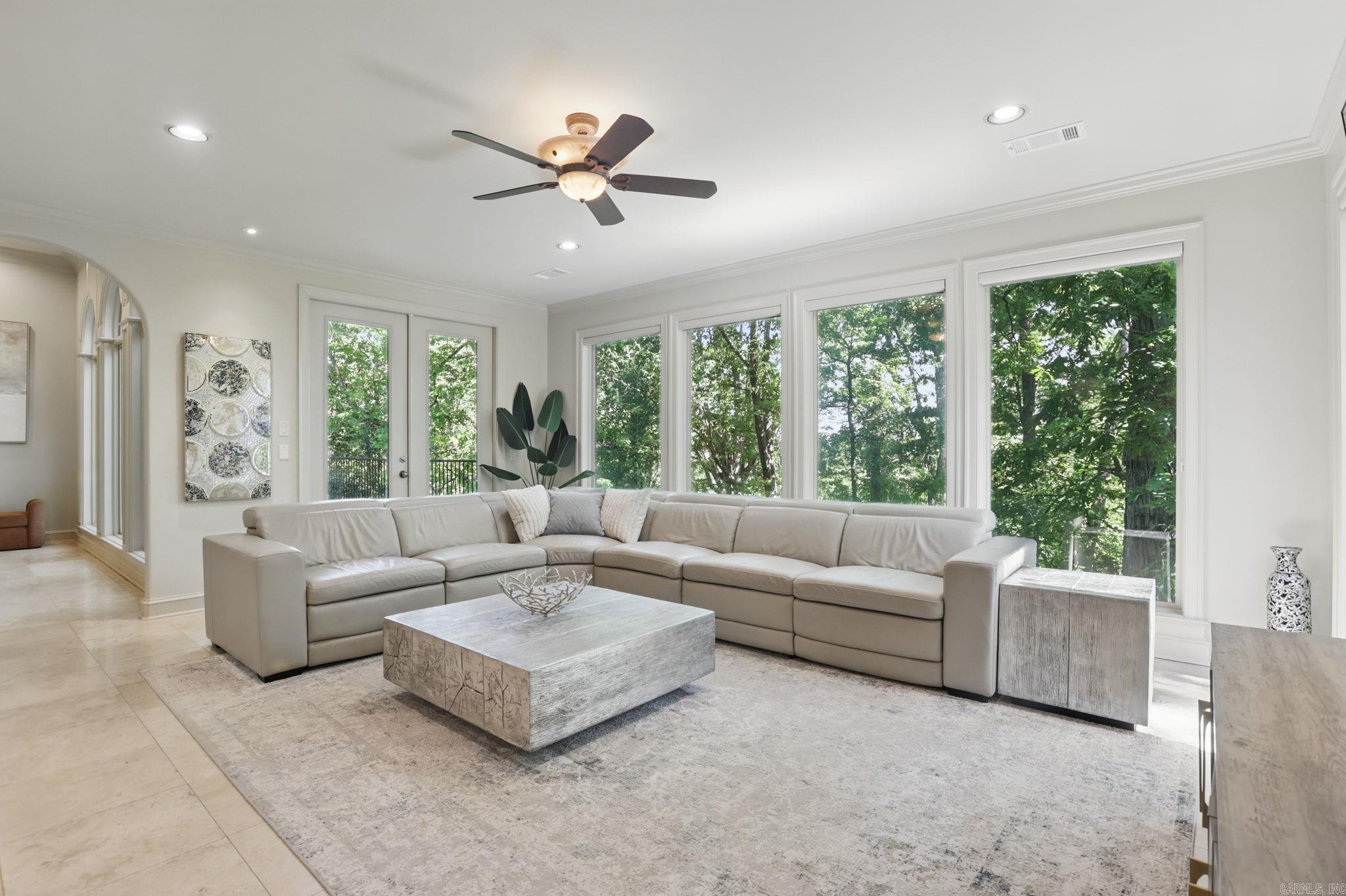 GREATHOUSE BEND EST - Residential