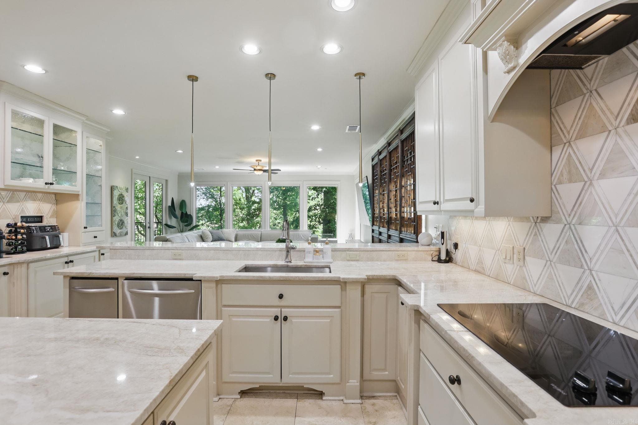 GREATHOUSE BEND EST - Residential