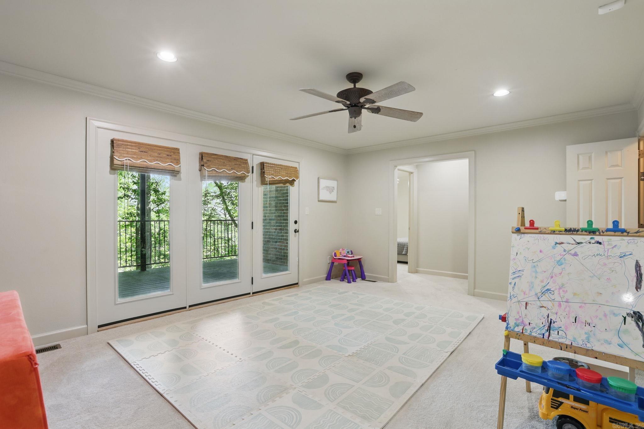 GREATHOUSE BEND EST - Residential