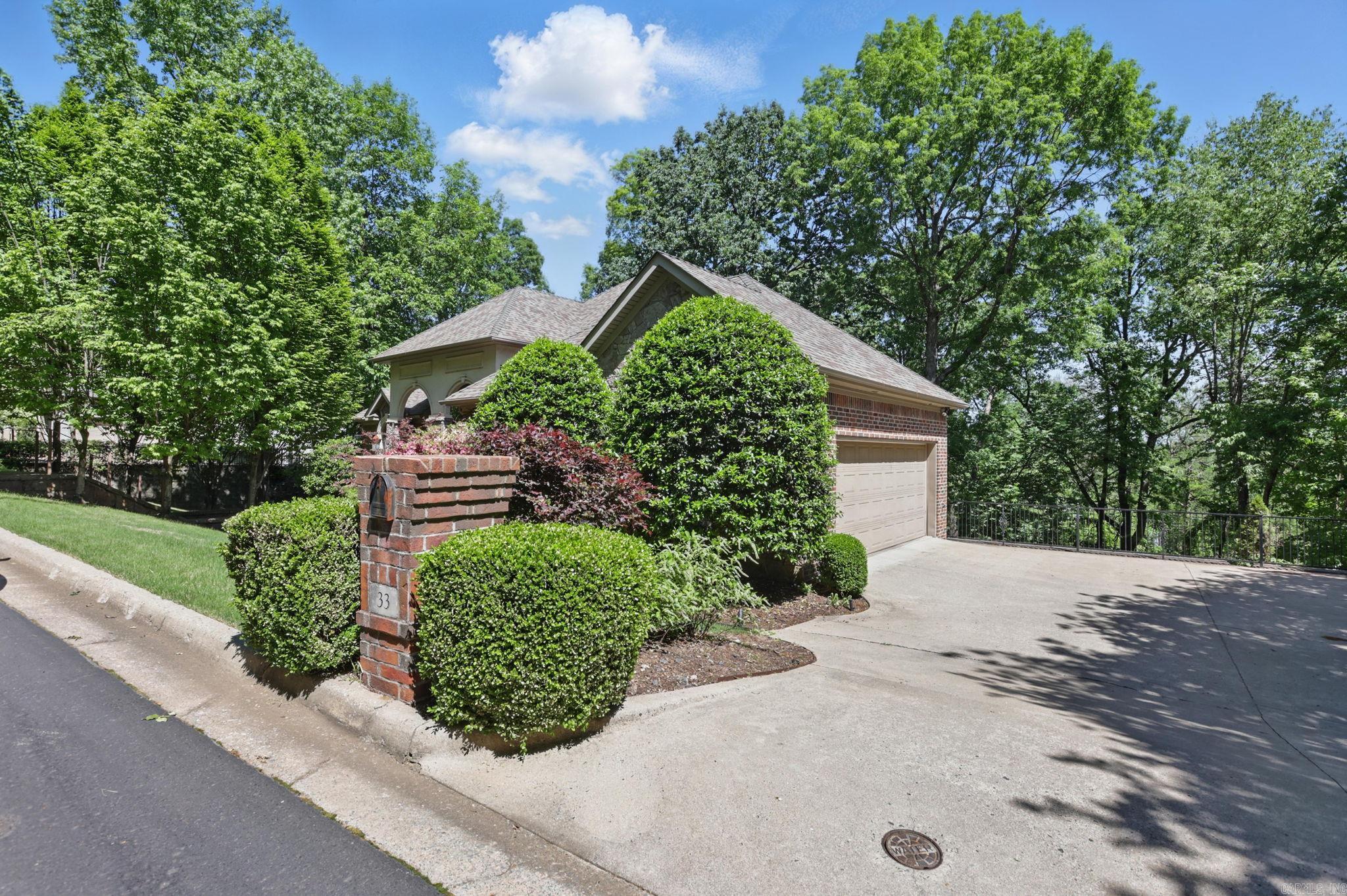 GREATHOUSE BEND EST - Residential