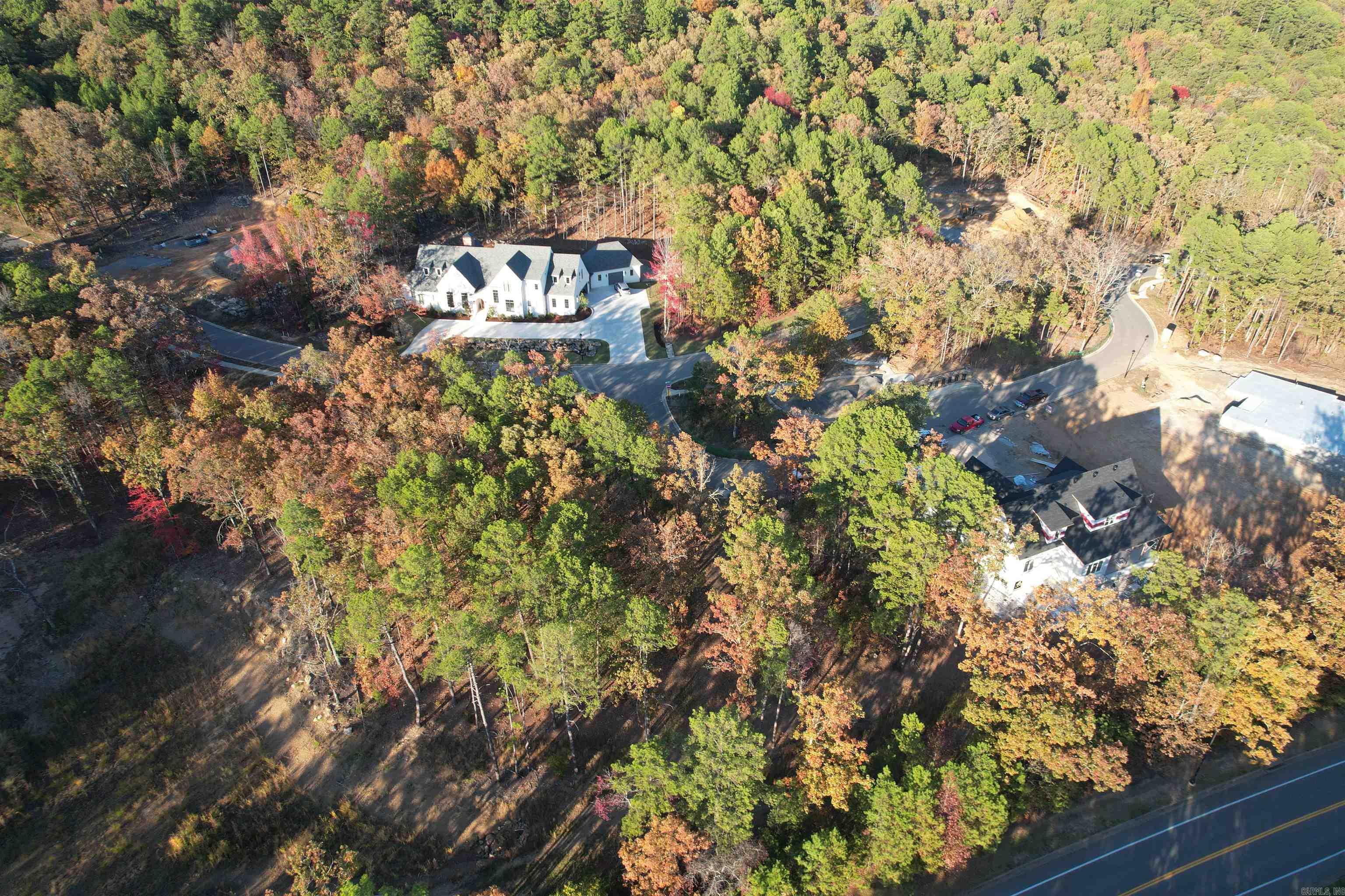 BEAR DEN ESTATES - Residential