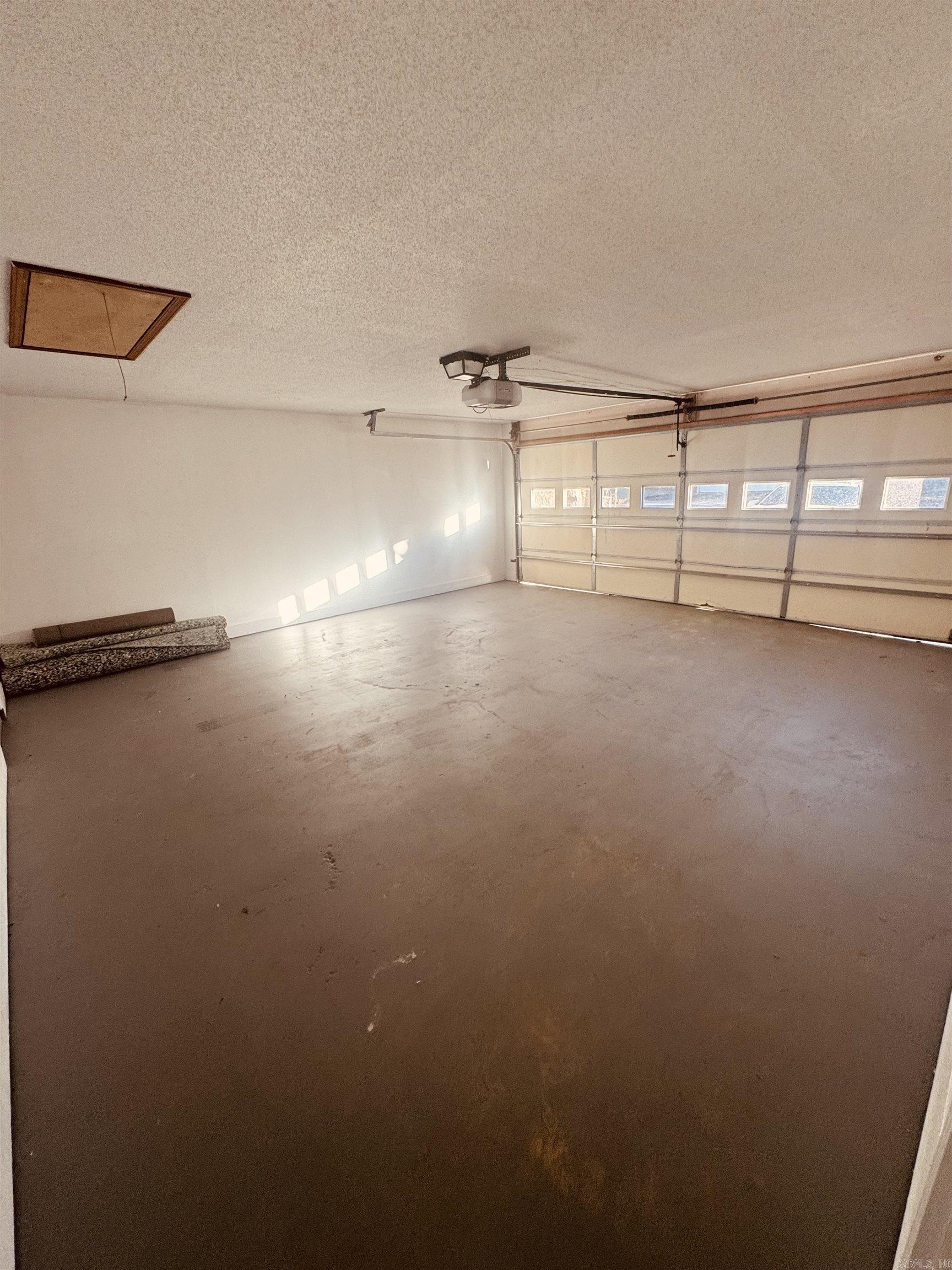 CHEROKEE HILLS 1 - Residential