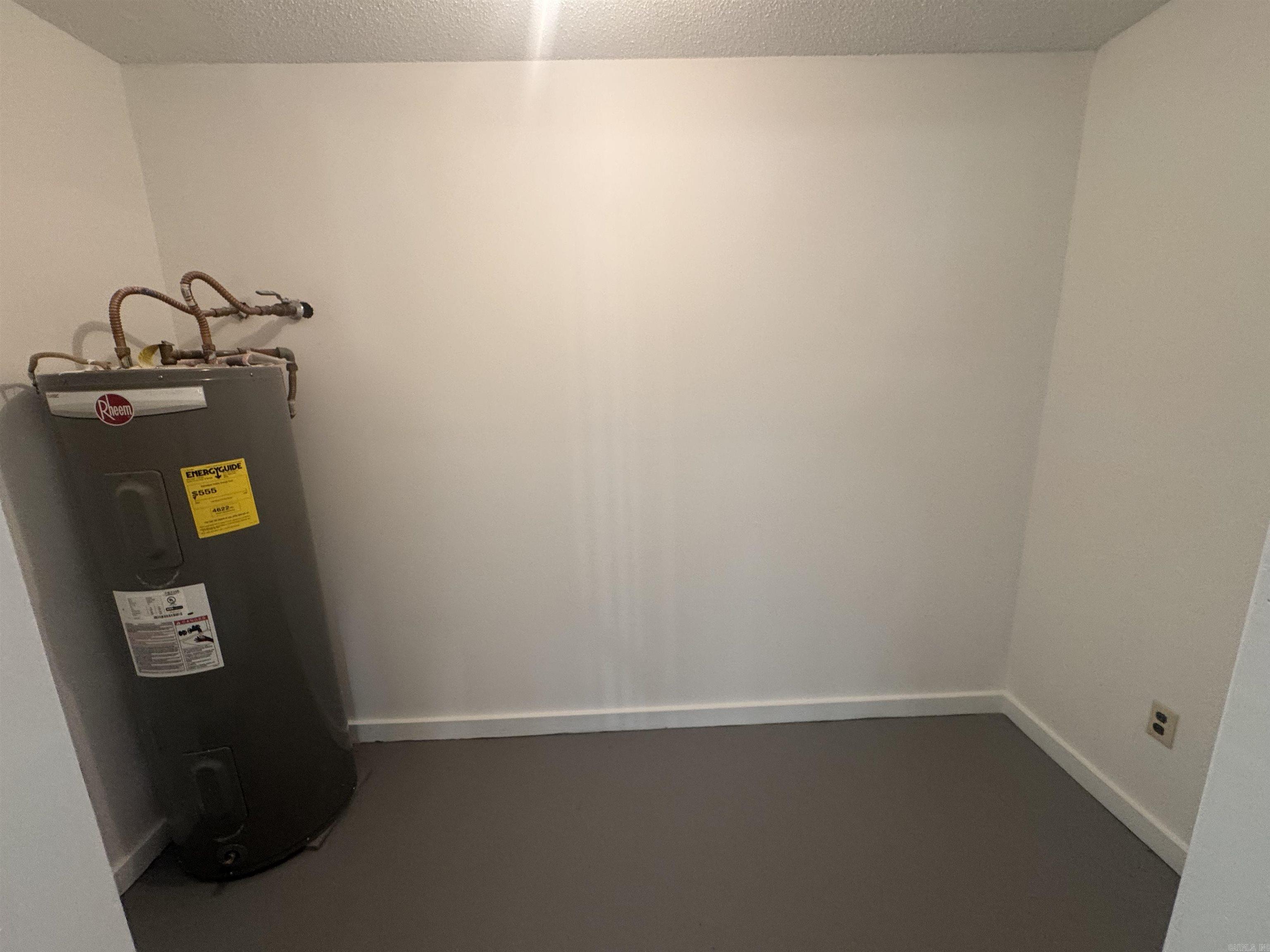 CHEROKEE HILLS 1 - Residential