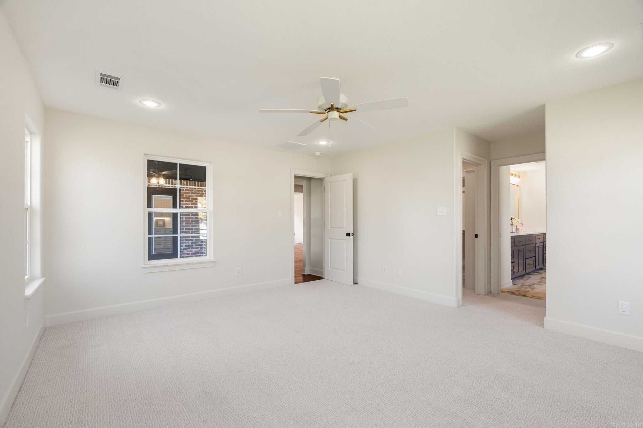 SHIRE GLEN AT CHAFFEE CROSSING - Residential