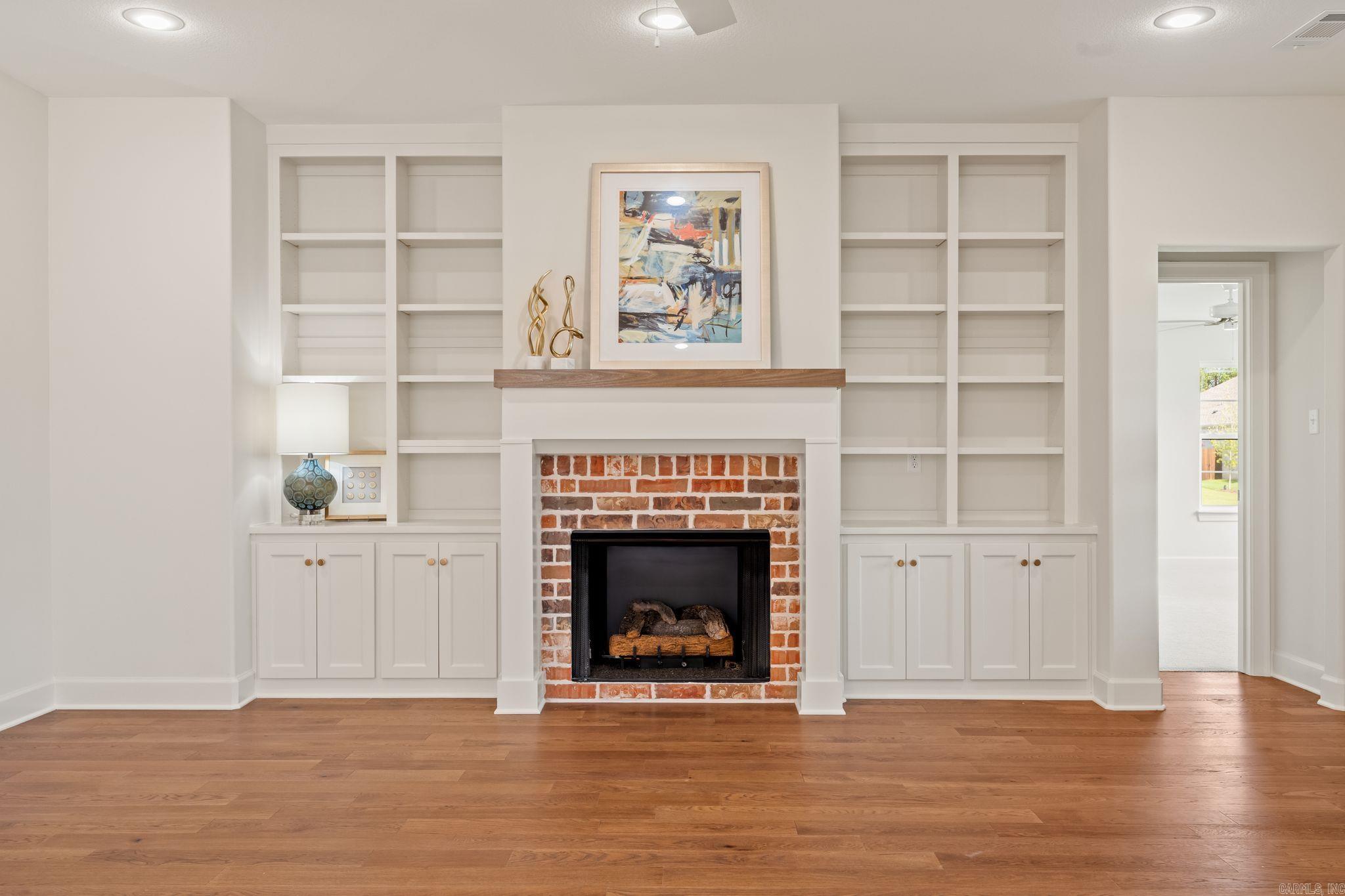 SHIRE GLEN AT CHAFFEE CROSSING - Residential