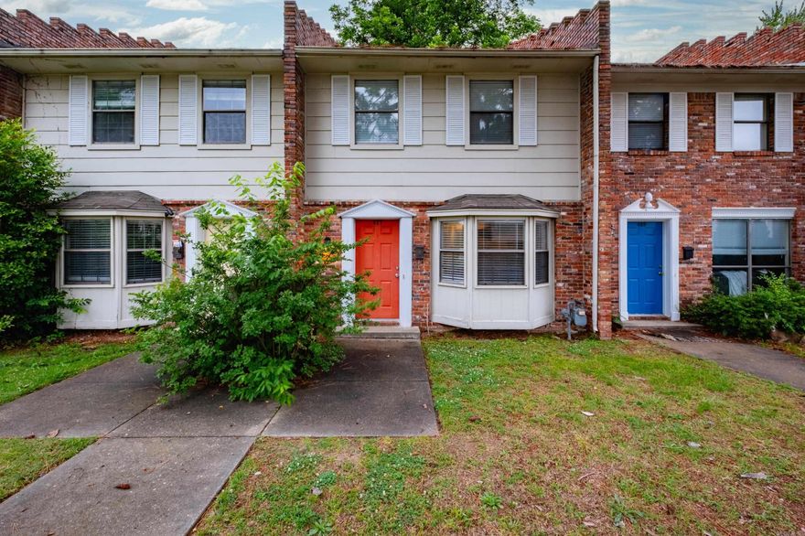 Perfectly located downtown North Little Rock townhome near the riverfront. Just one block from Dickie-Stephens Park, two blocks from the heart of Argenta Arts District and walking distance to the Arkansas River Trail, this updated home offers the best of urban living. Features include two spacious upstairs bedrooms with abundant storage an updated kitchen with granite countertops, refrigerator and washer and dryer included, and beautifully updated bathrooms with new vanities and a walk in shower. Fresh newer paint and new carpet and flooring make this home move-in ready. Enjoy the private fully fenced back patio with storage shed, plus two private parking spaces. Experience historic downtown North Little Rock and all that Argenta has to offer or take a short walk or bike across the Broadway Bridge to downtown Little Rock!