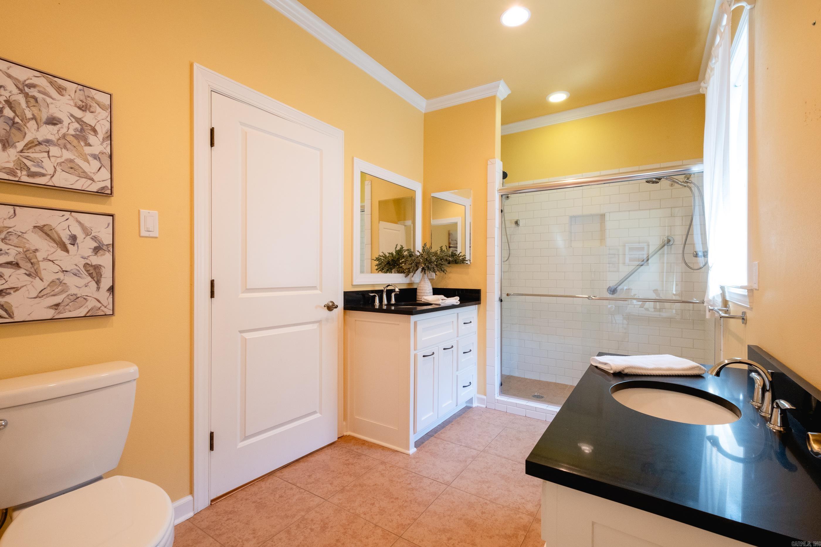 FOREST VALLEY - Residential