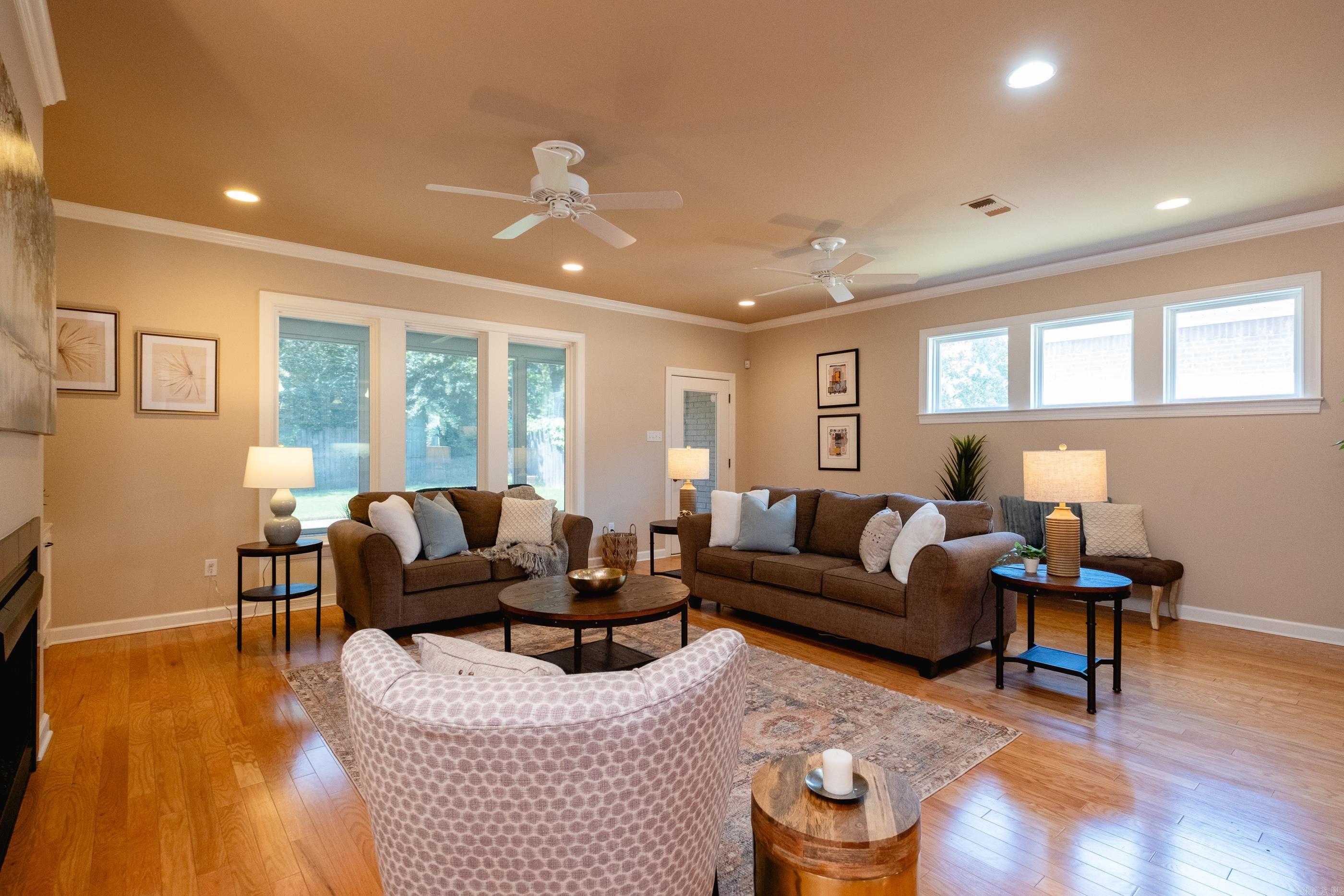 FOREST VALLEY - Residential