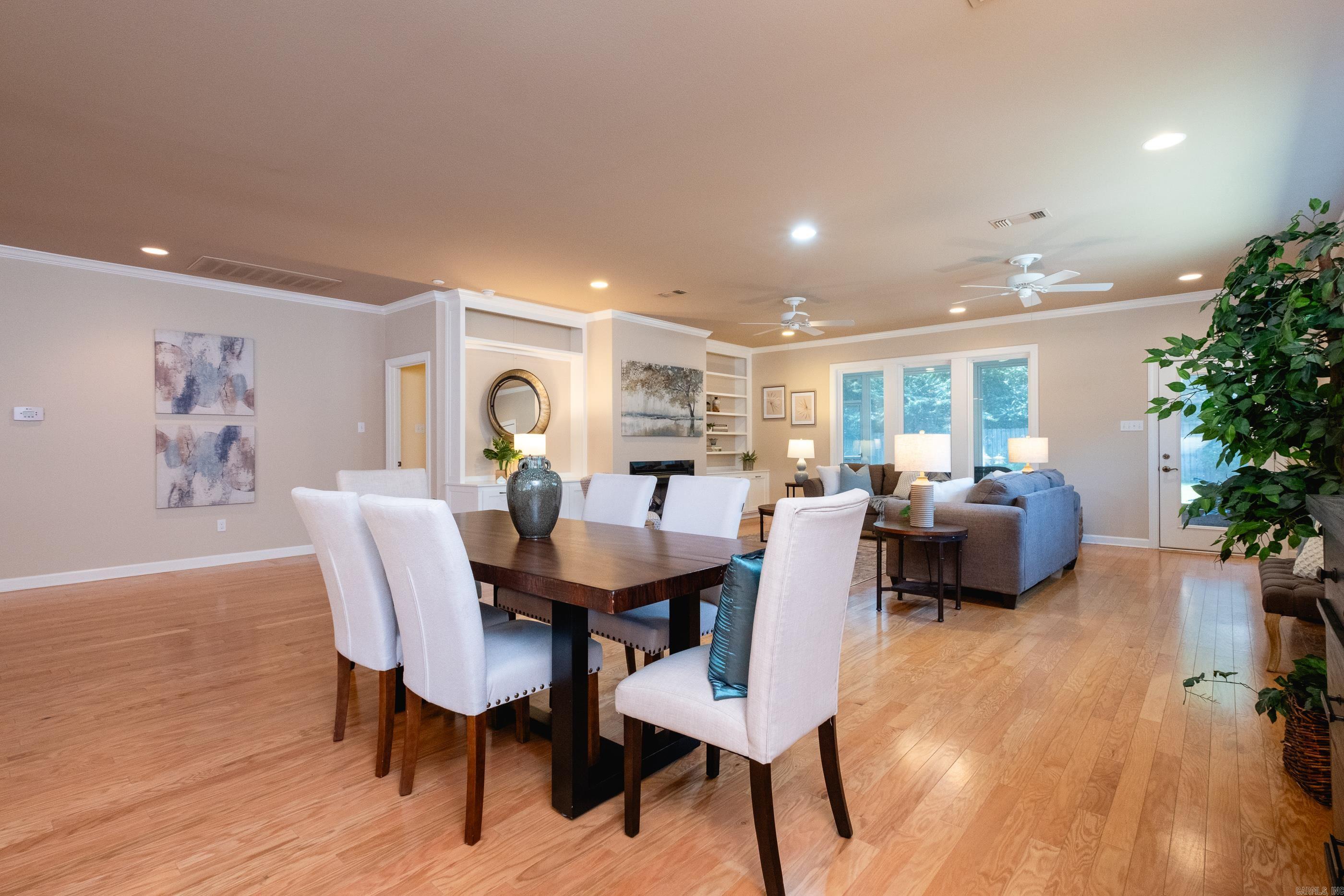 FOREST VALLEY - Residential