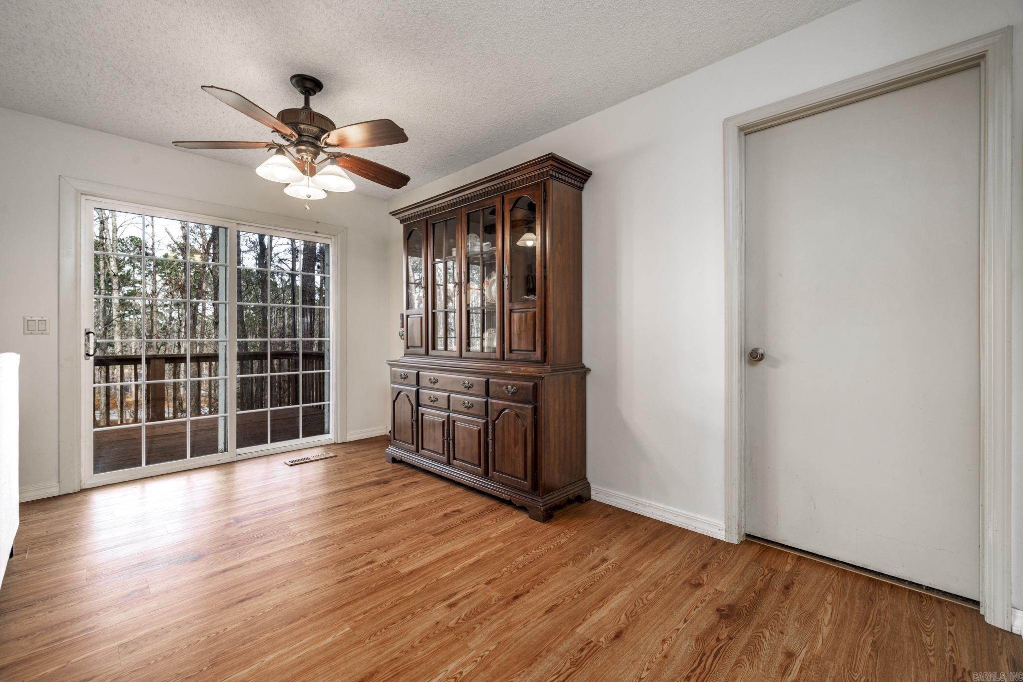 SAN FERNANDO - Residential