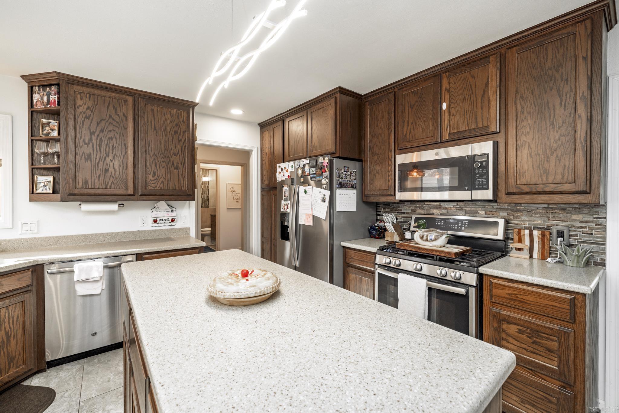 SAN FERNANDO - Residential